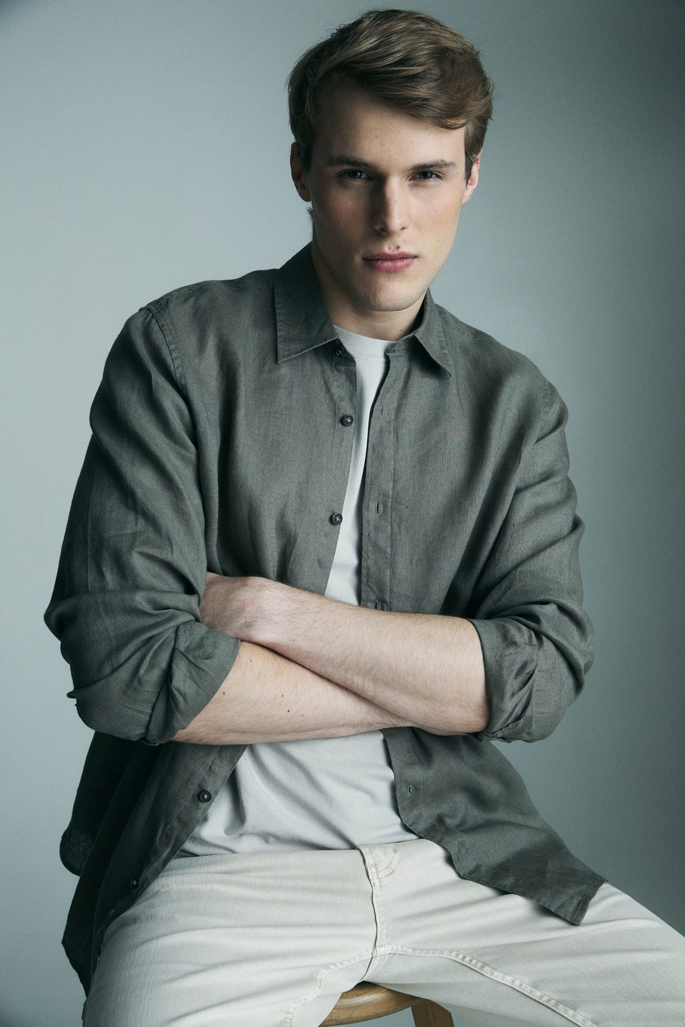Semi-Fitted Linen shirt