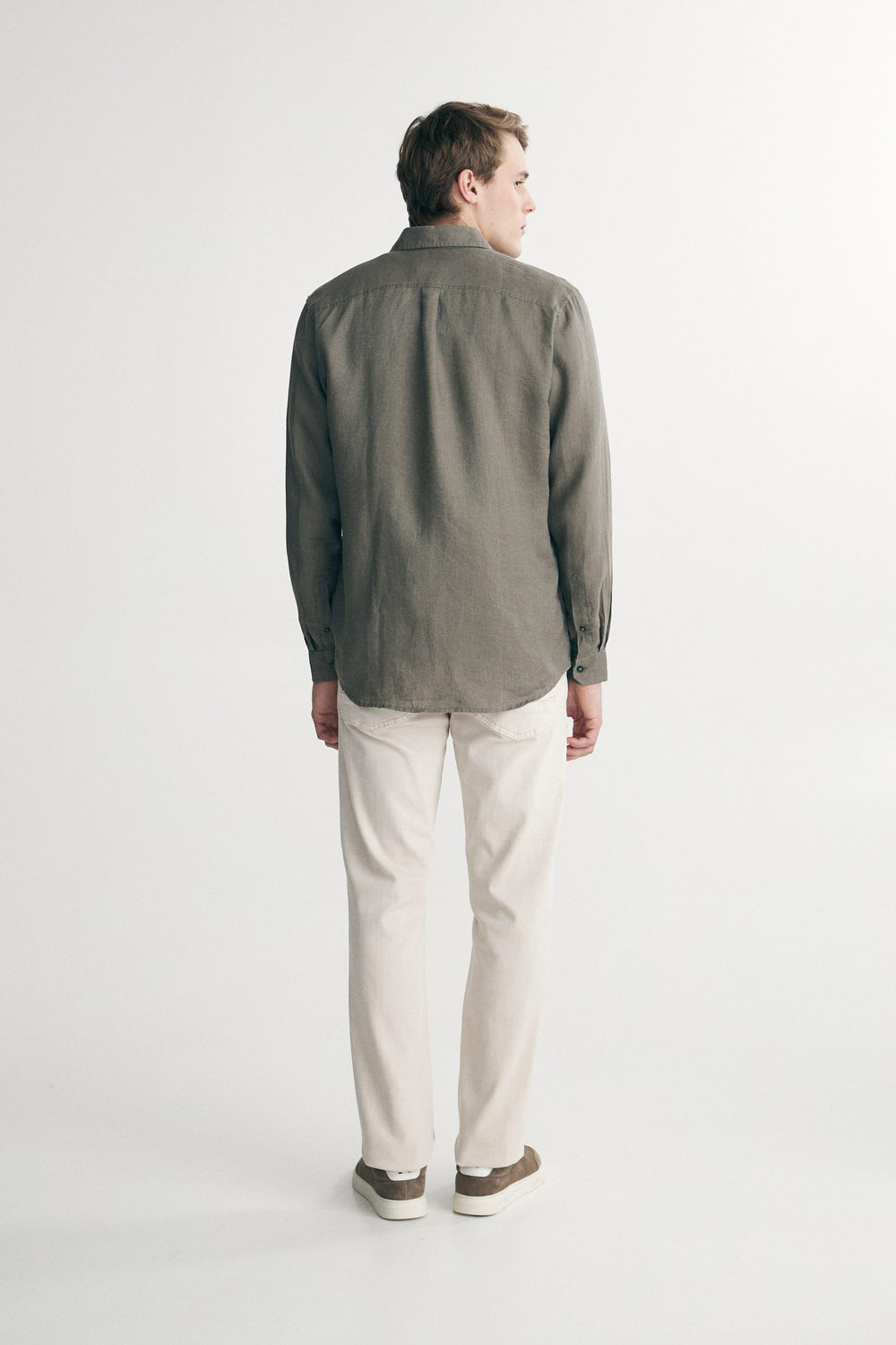 Semi-Fitted Linen shirt