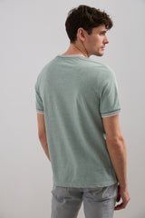 T-shirt piqué détails de tricot côtelé