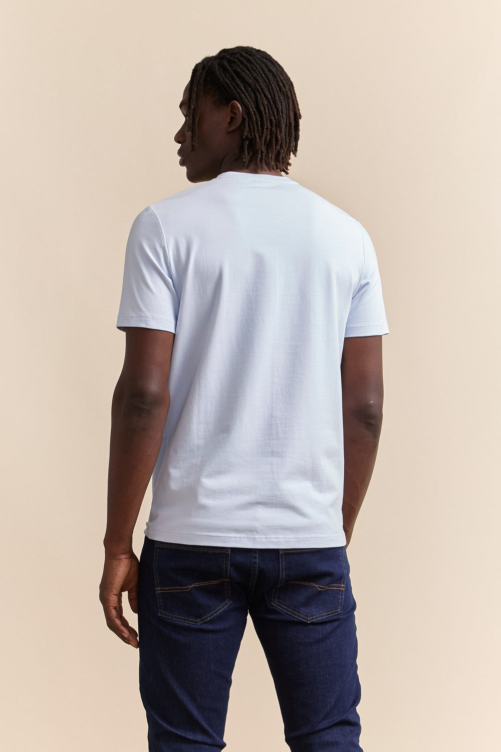 T-shirt essentiel col V