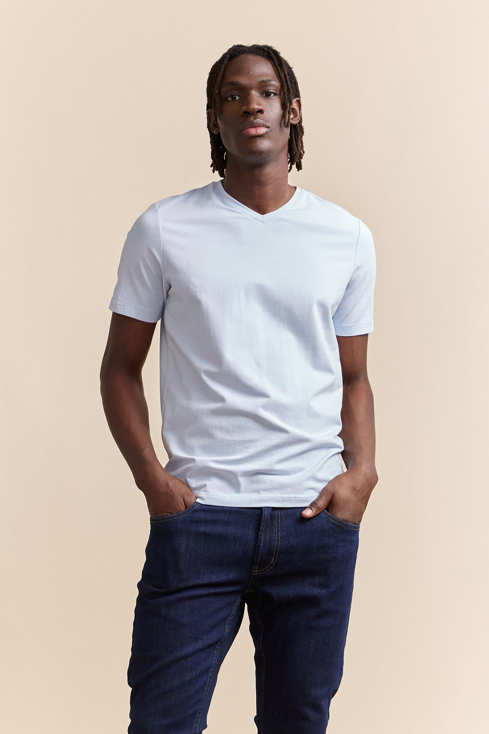 T-shirt essentiel col V