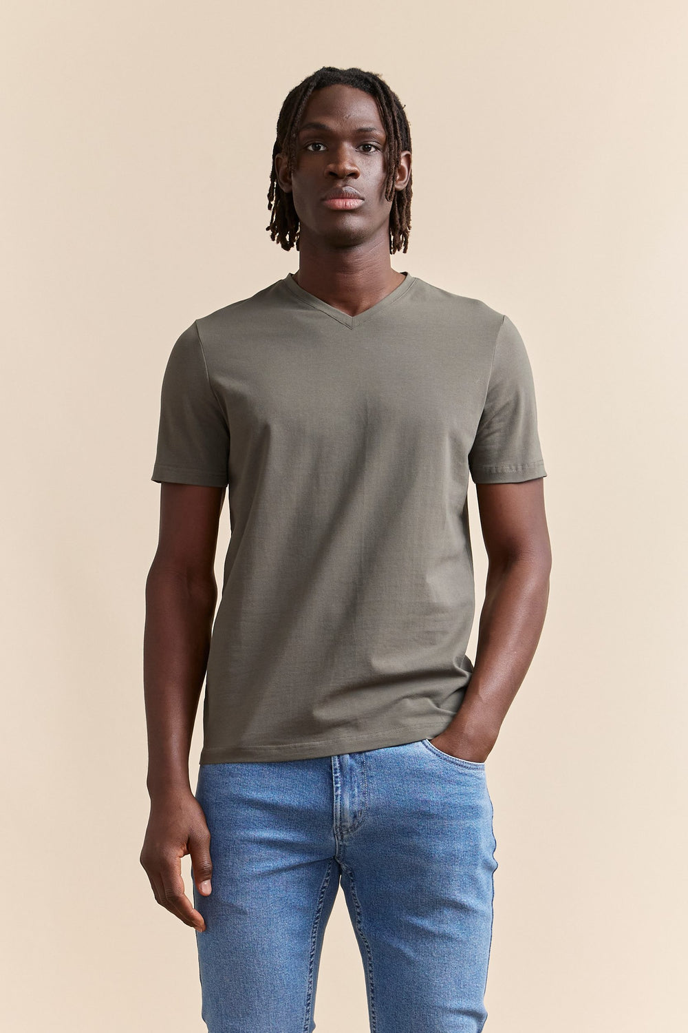 T-shirt essentiel col V