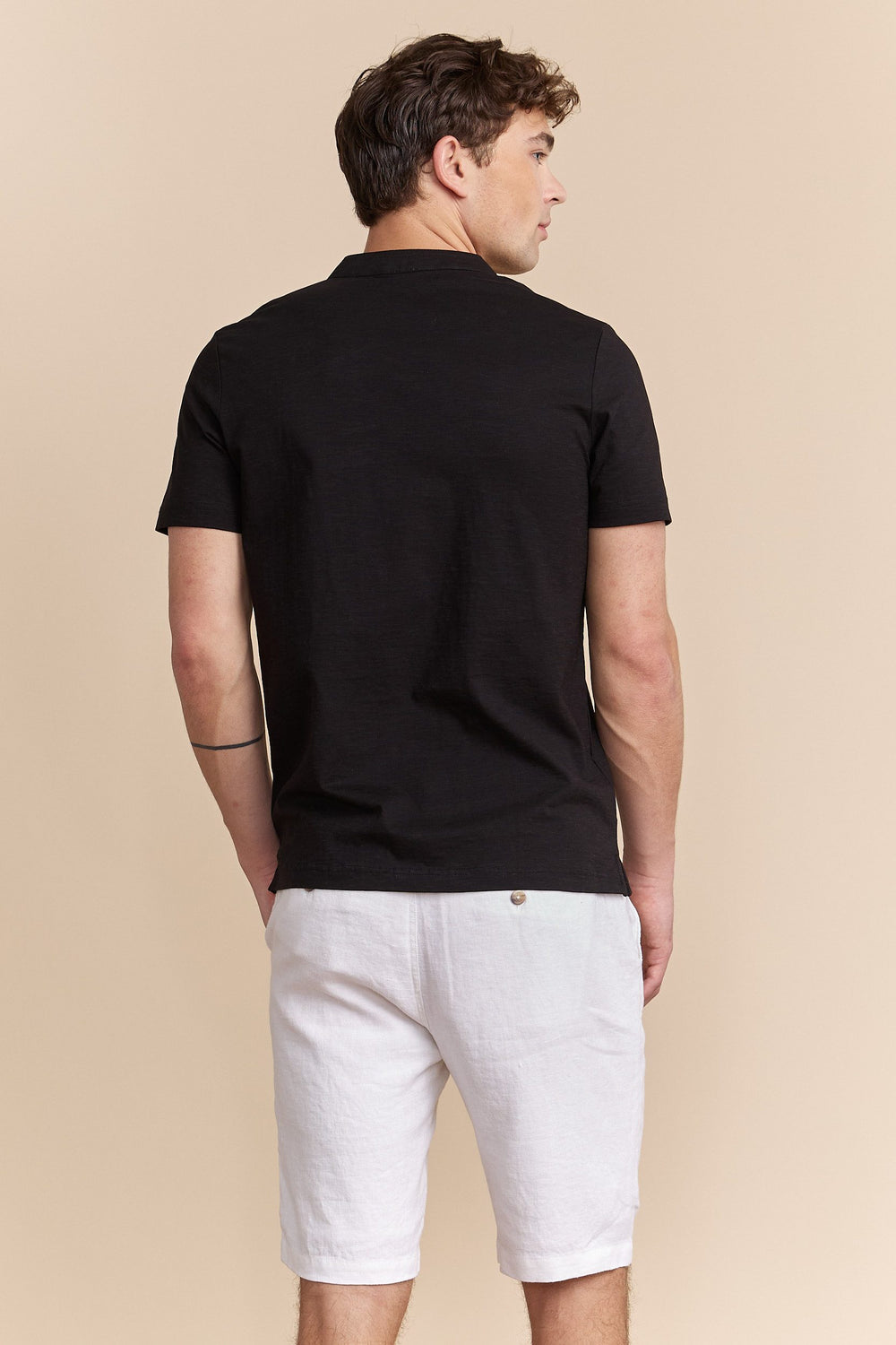 Henley t-shirt with pocket