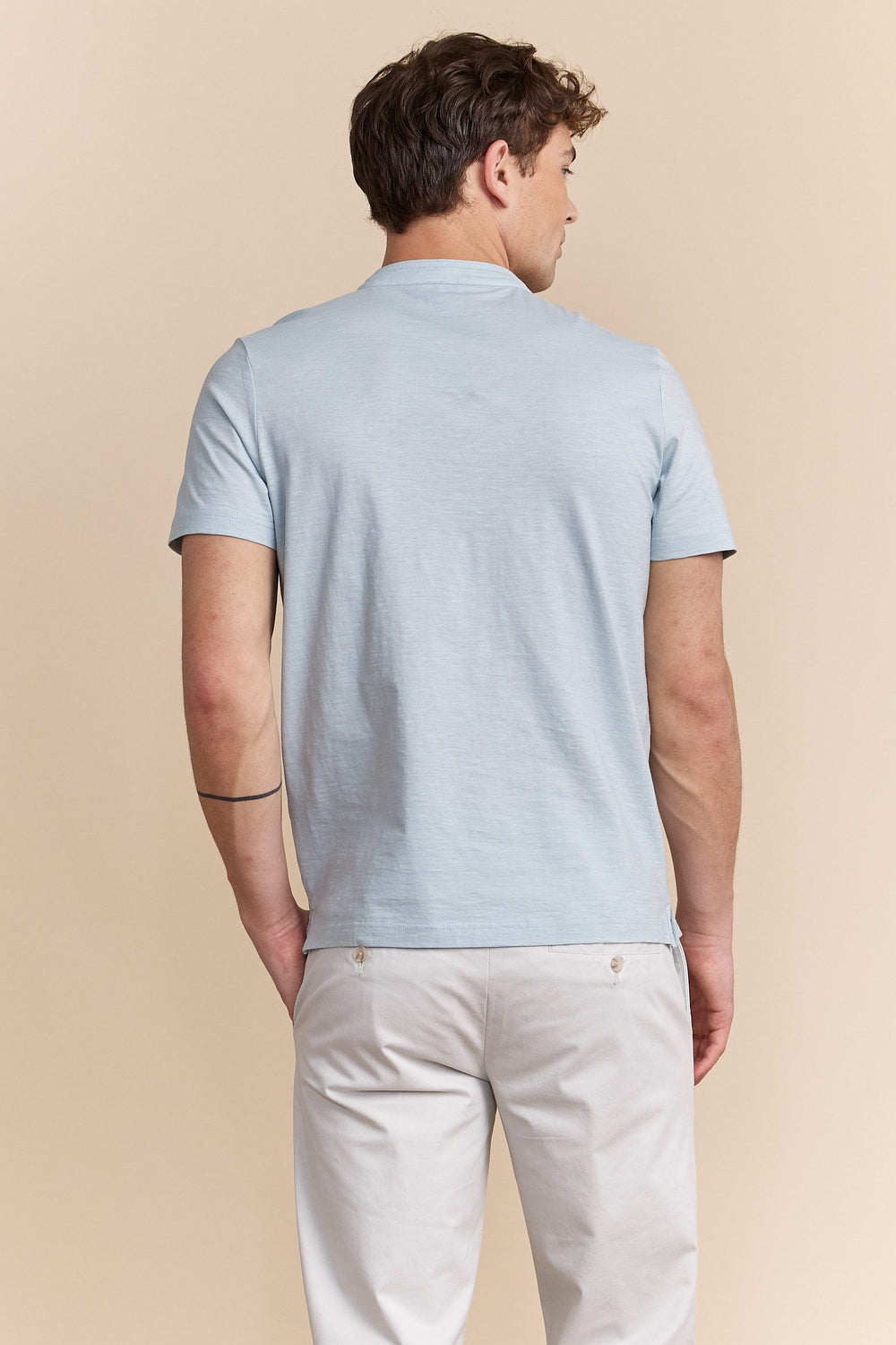 Henley t-shirt with pocket