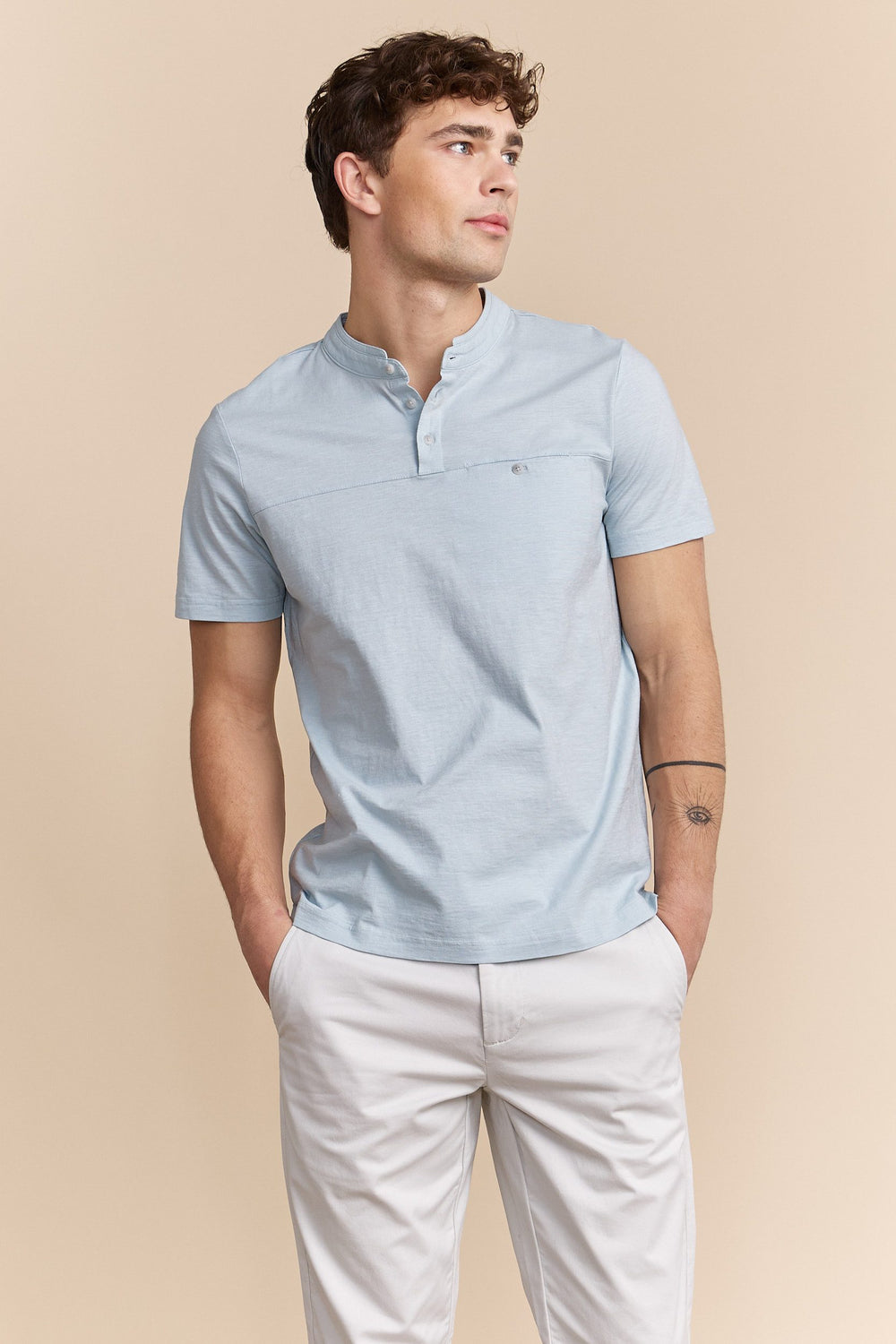 Henley t-shirt with pocket