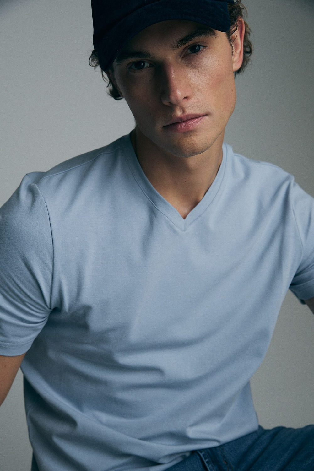 Basic V neck T-shirt