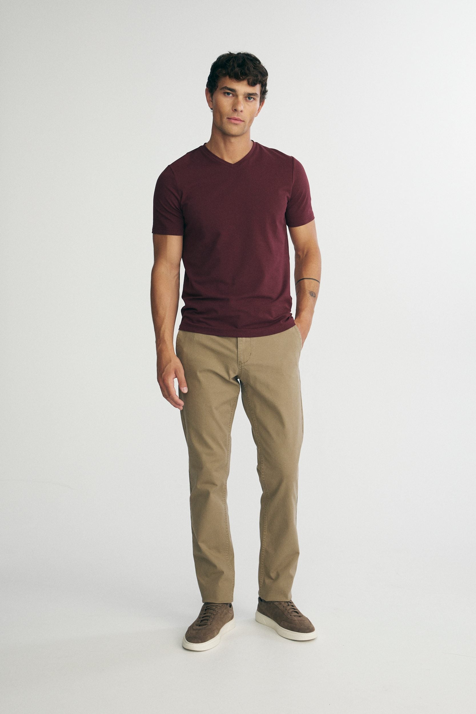 T-shirt essentiel col V