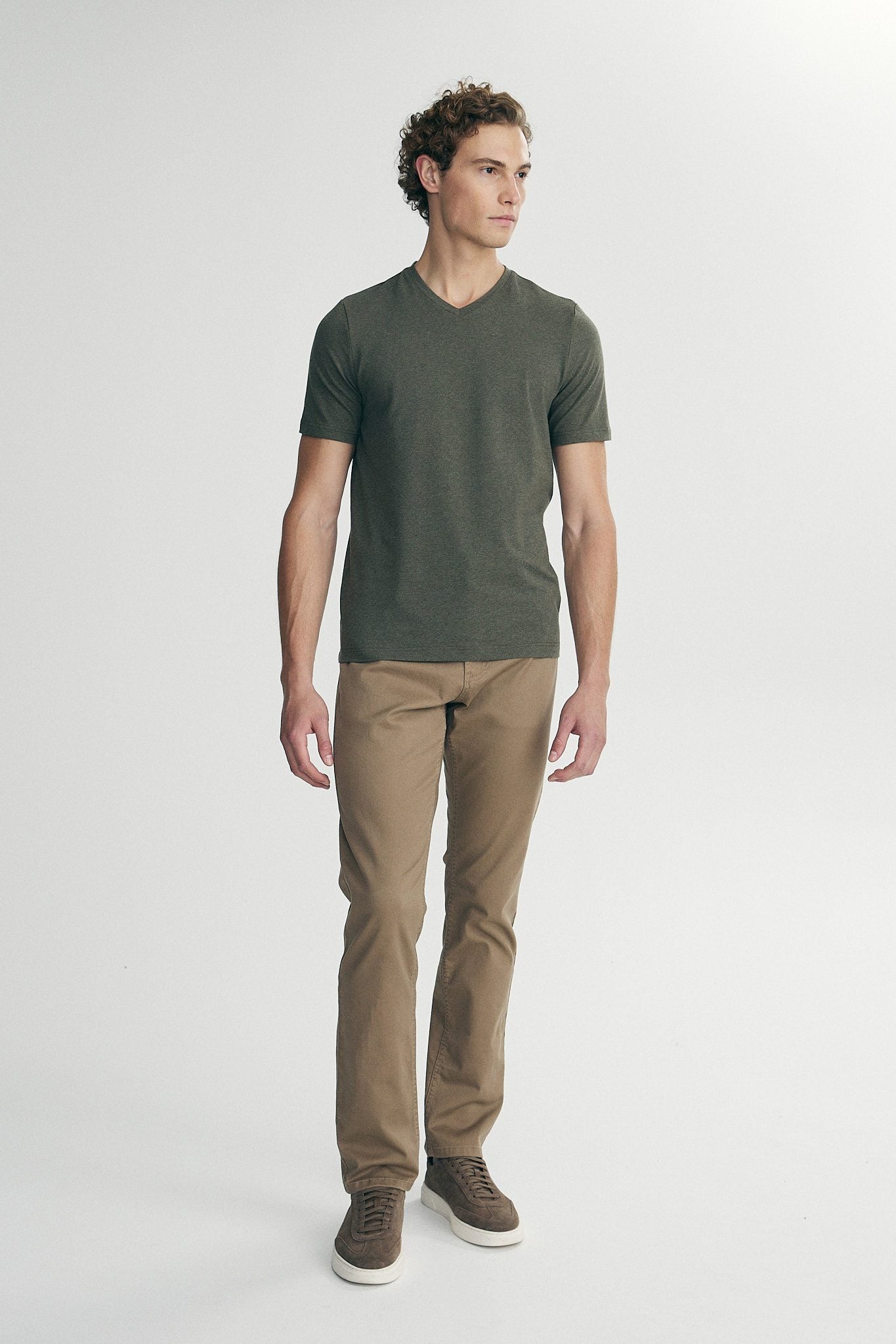 Basic V neck T-shirt
