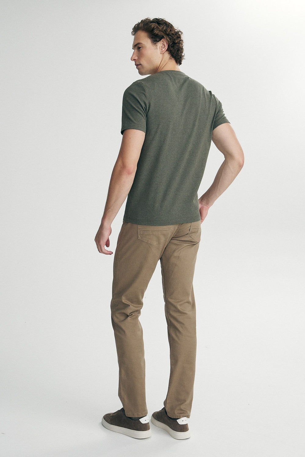 Basic V neck T-shirt