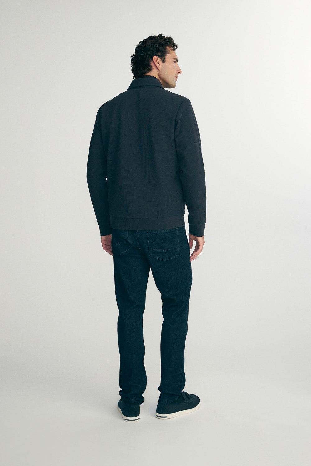 Cardigan with zip and side seam pockets