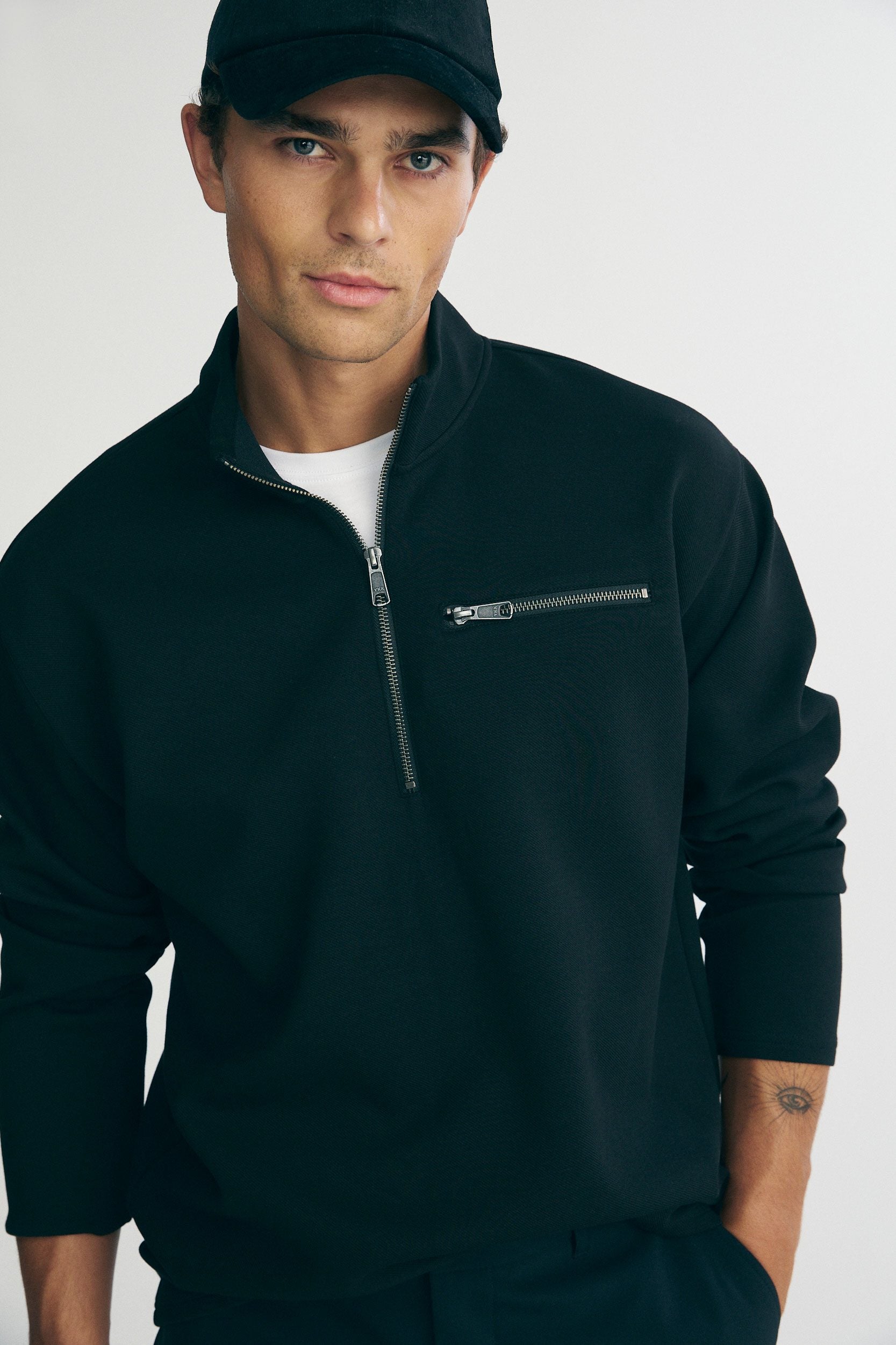 Drop shoulder half zip t-shirt