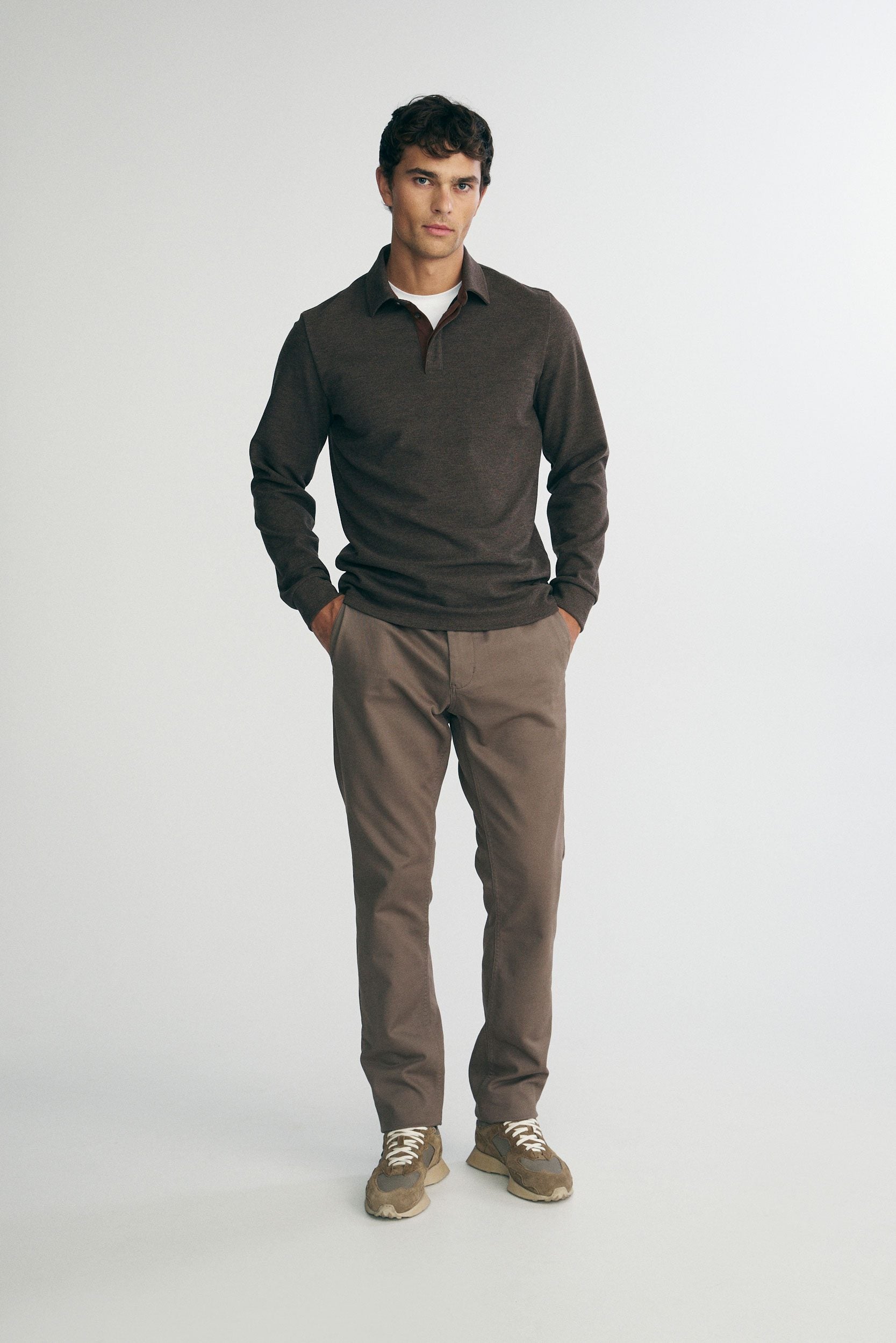 Polo with hidden buttons