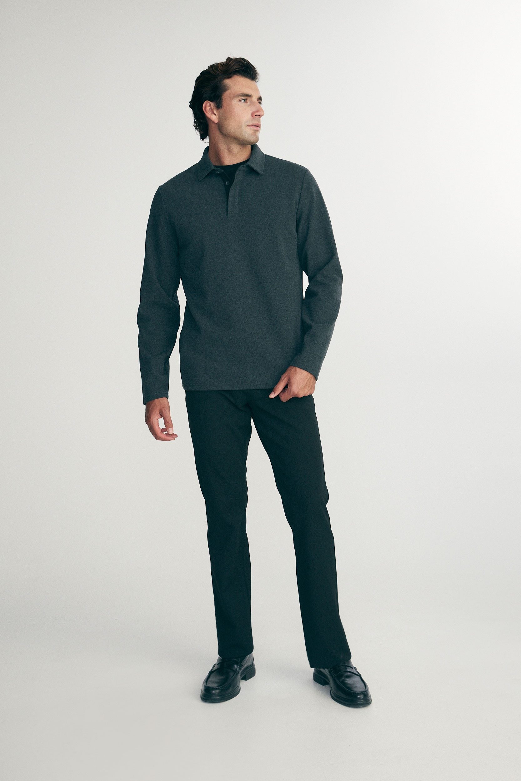 Polo with hidden buttons