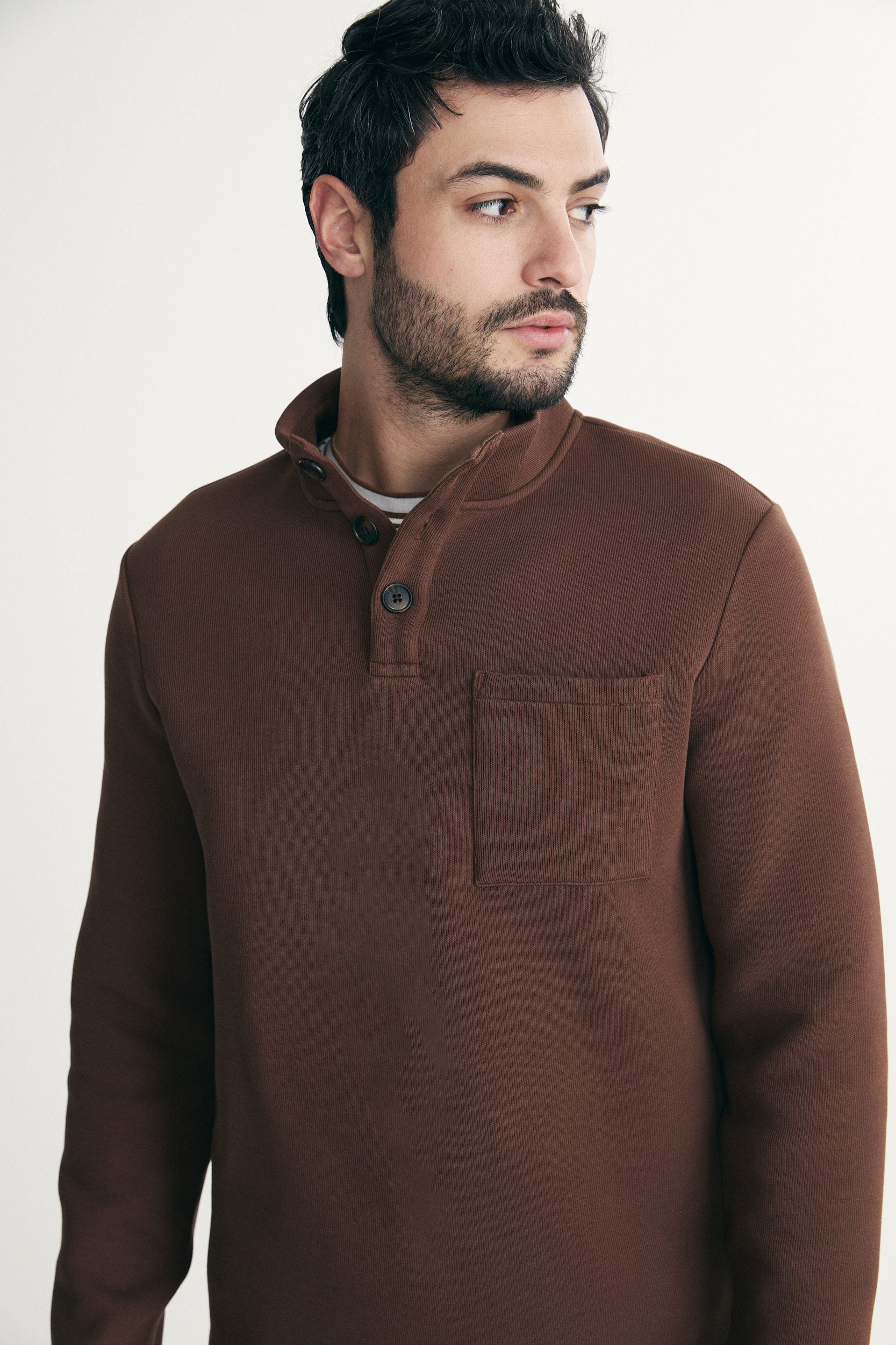 Mock neck t-shirt with buttons