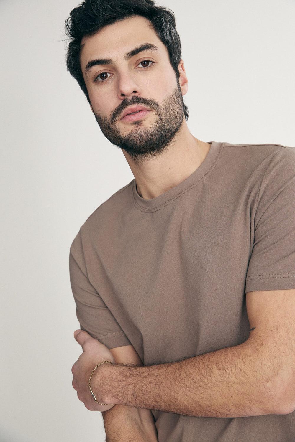 Basic crew neck T-shirt