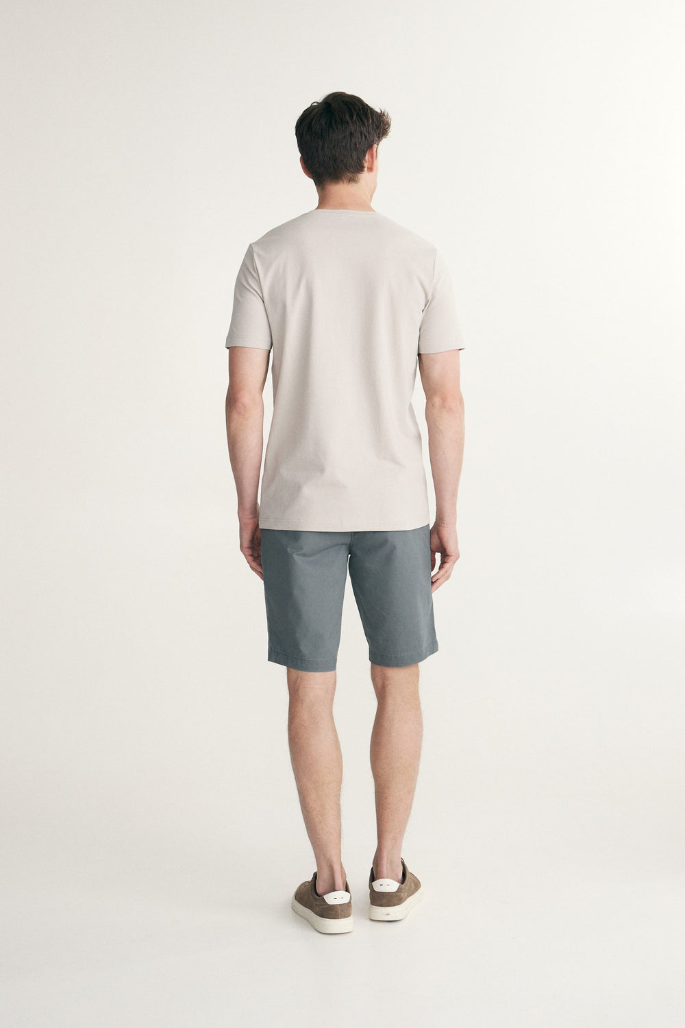 T-shirt essentiel col V