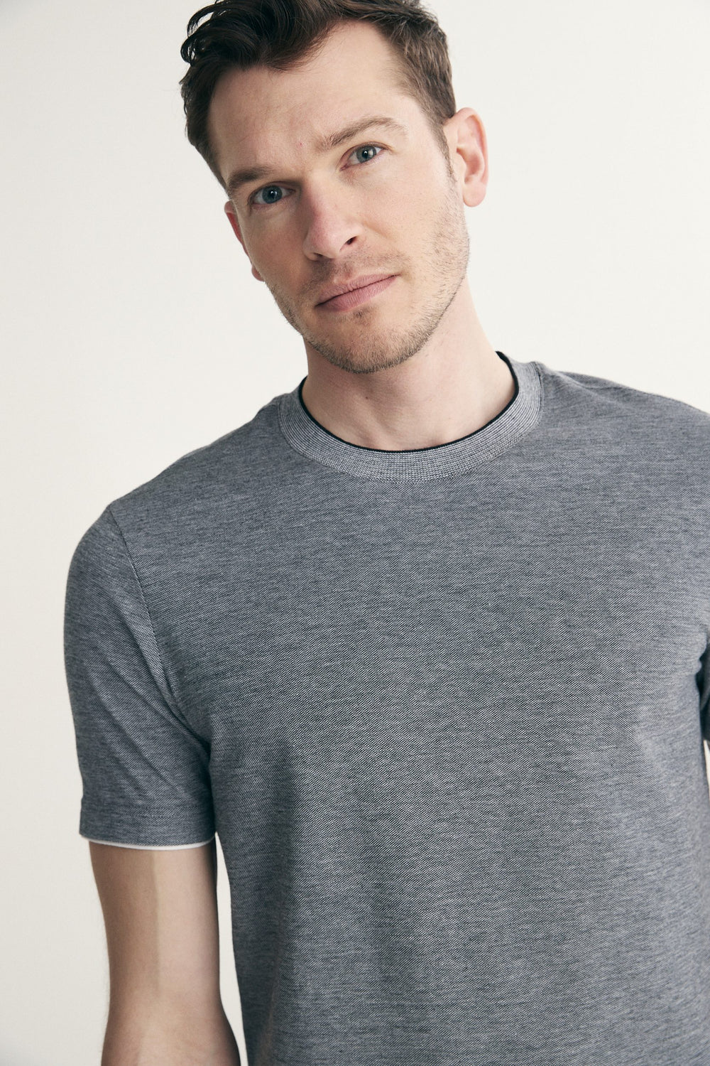 T-shirt piqué avec détails contrastants