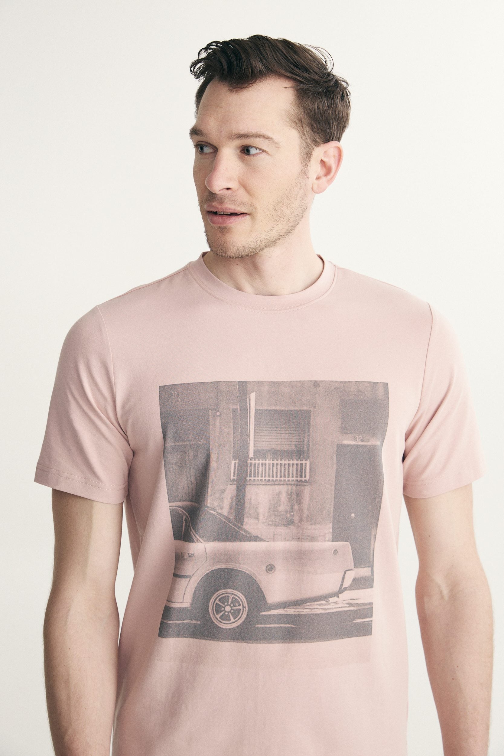 T-shirt graphique automobile