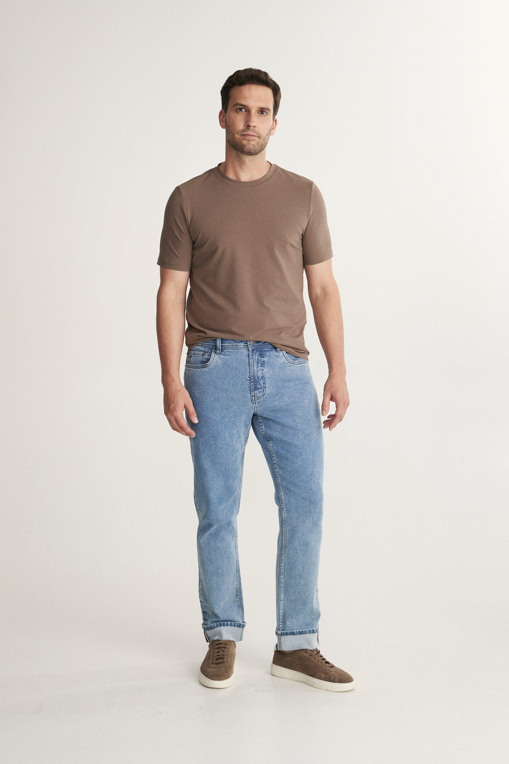Basic crew neck T-shirt