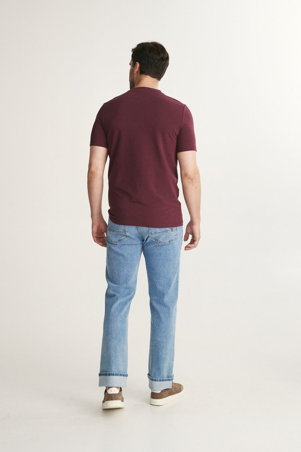 Basic crew neck T-shirt