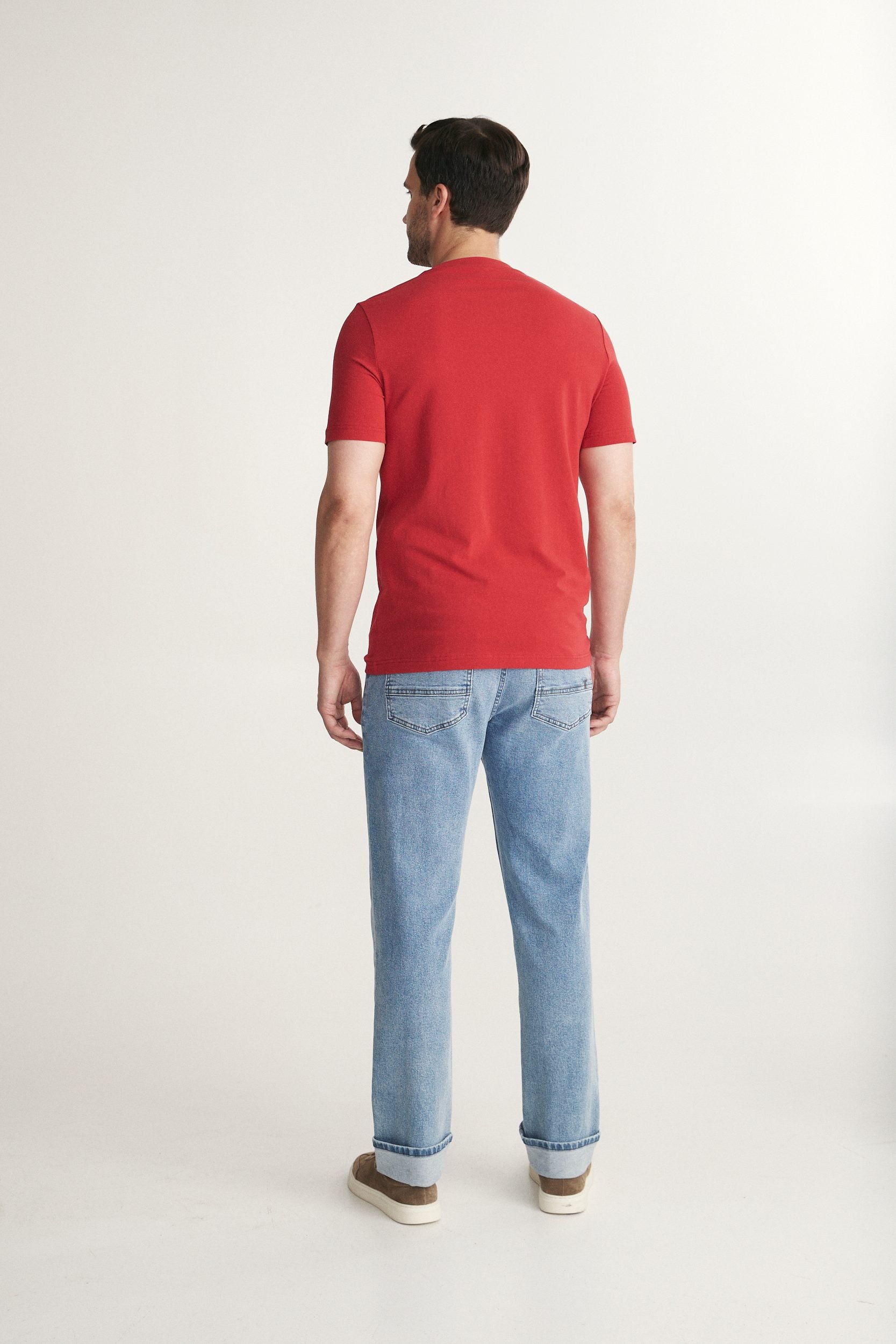 Basic crew neck T-shirt