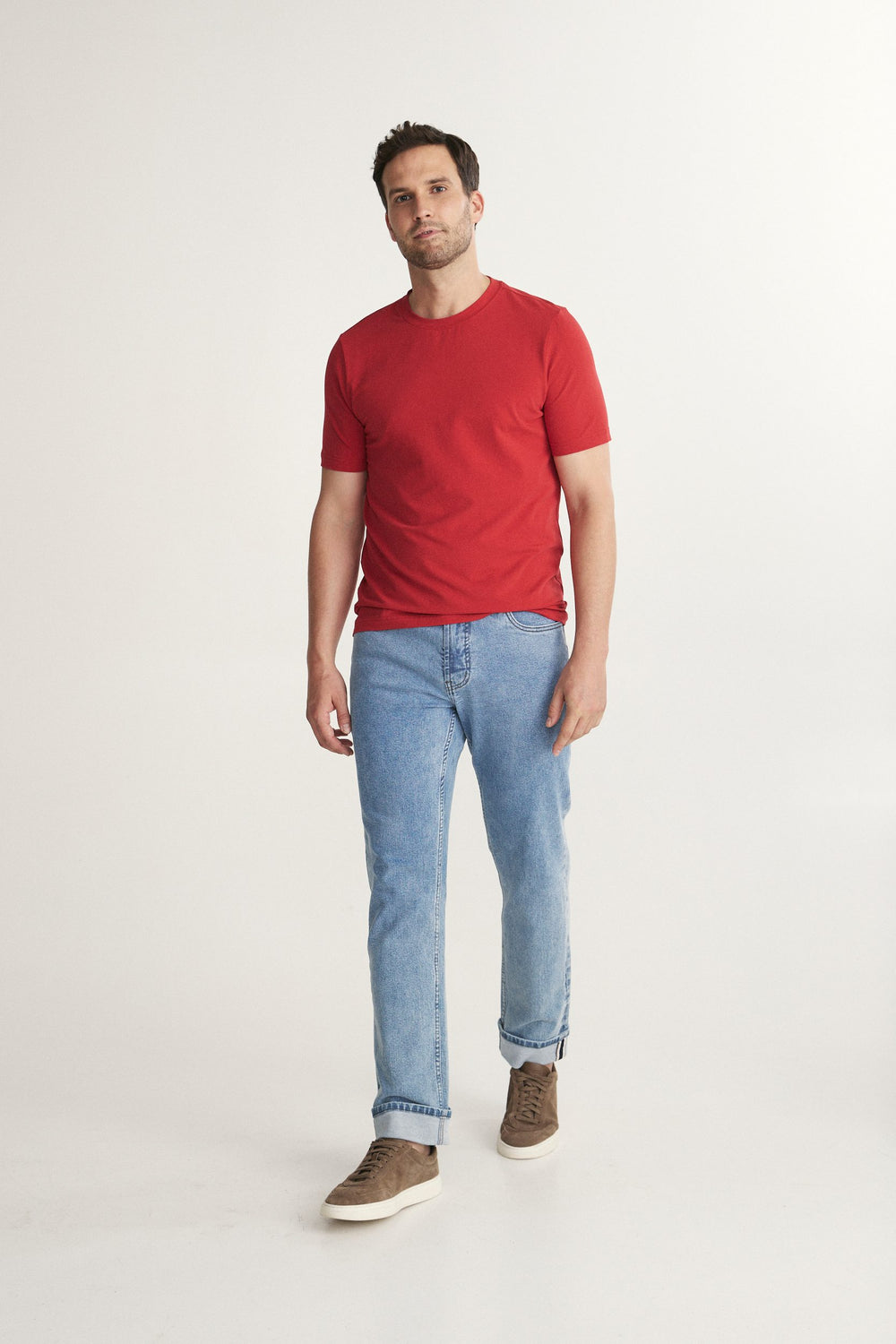 Basic crew neck T-shirt