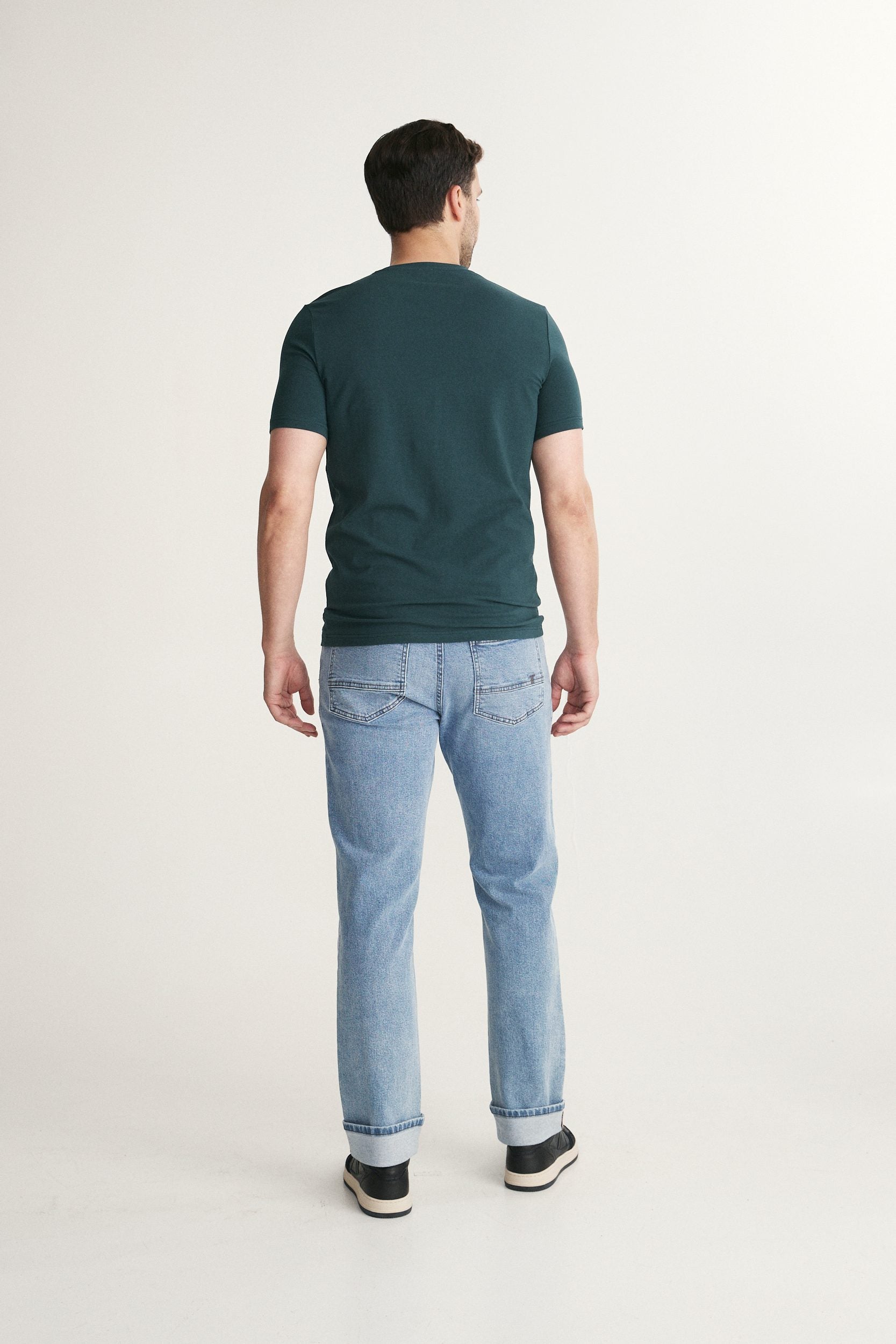 Basic V neck T-shirt