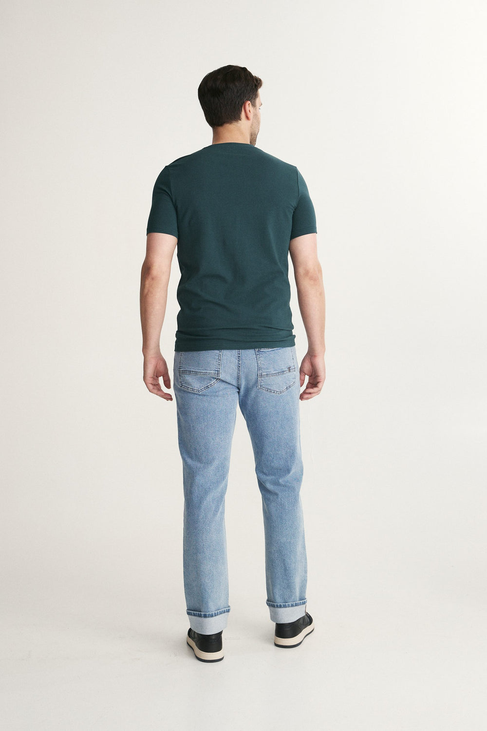 Basic V neck T-shirt