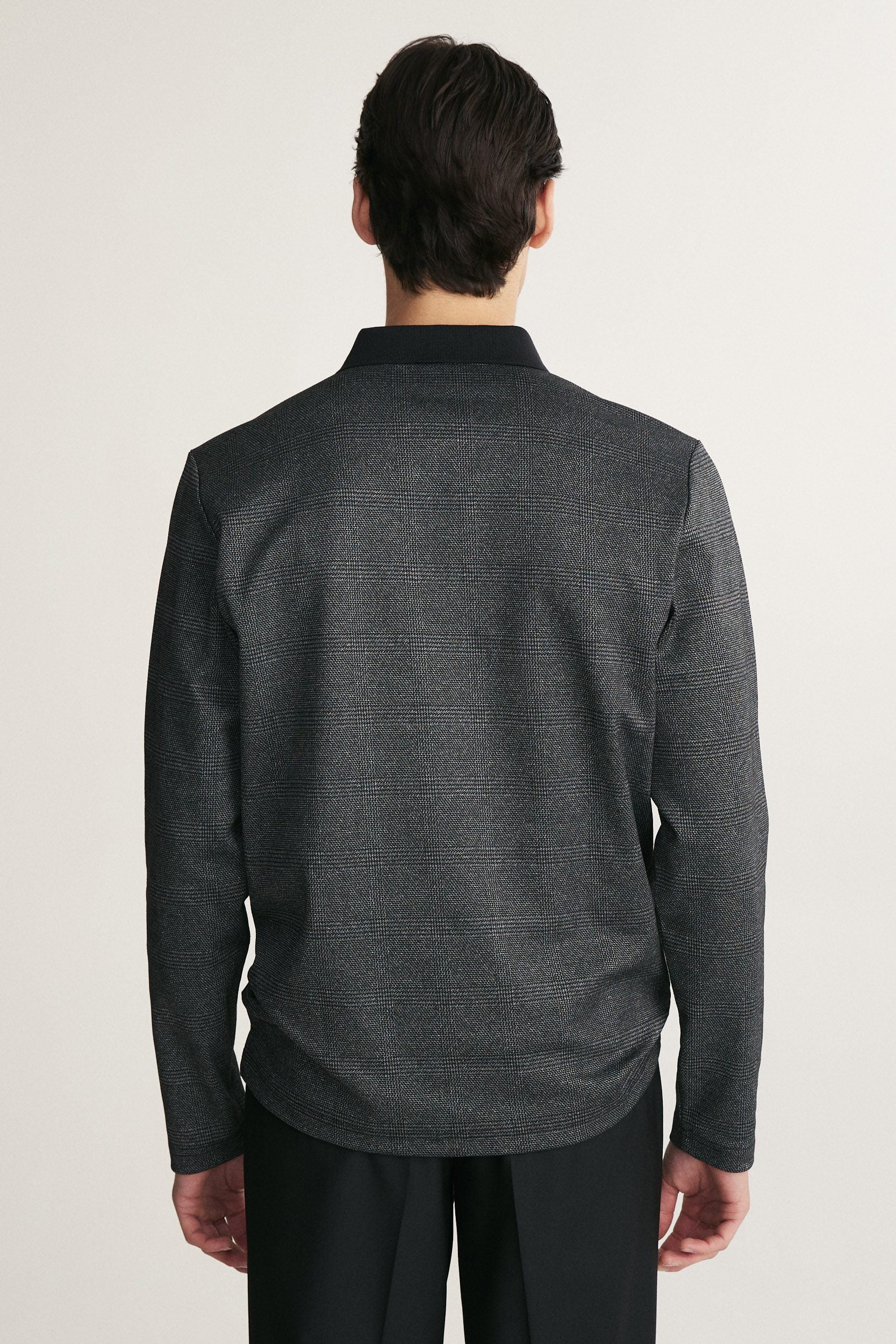 Long sleeve polo half zip with pocket
