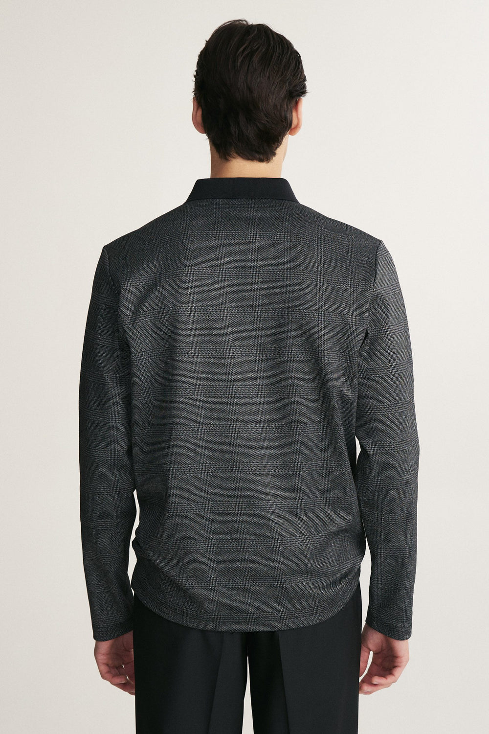 Long sleeve polo half zip with pocket