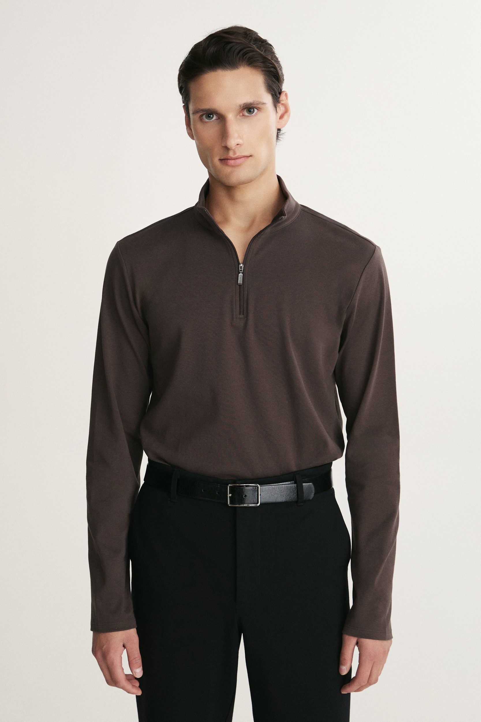 T-shirt pima coton col montant à zip
