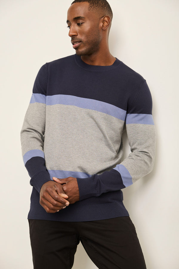 Color block crew neck sweater