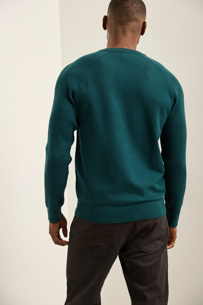 Crew neck raglan sweater
