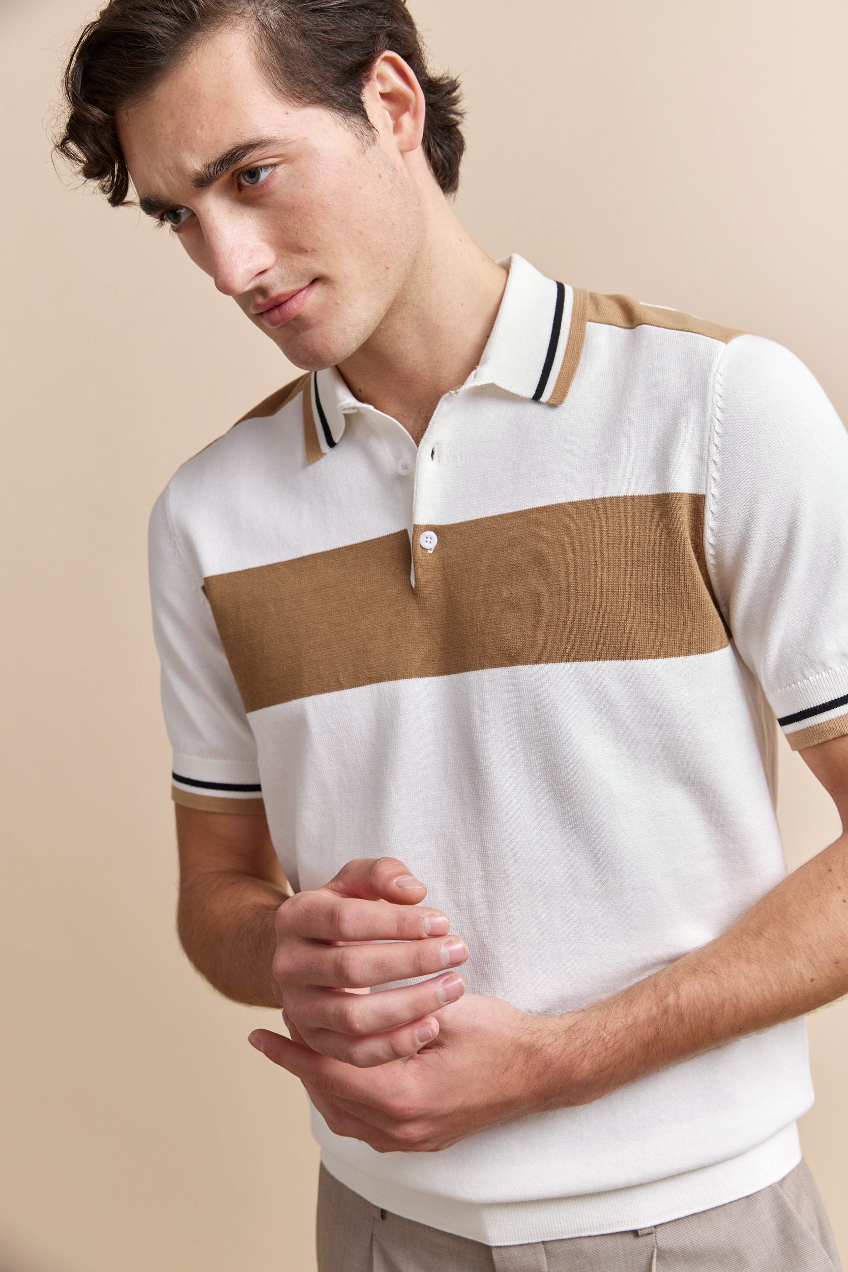 Polo en tricot bloc de couleurs