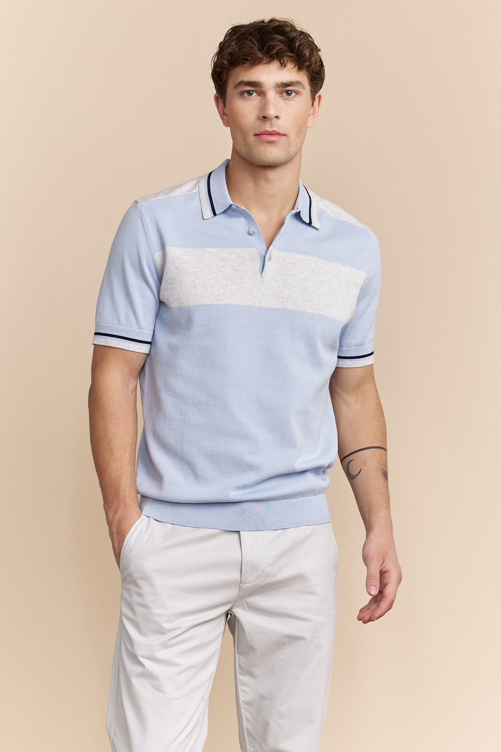 Polo en tricot bloc de couleurs