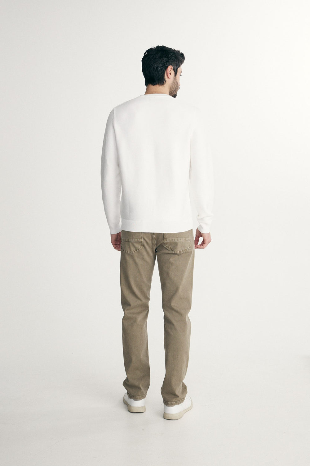 Sweater with shoulder zipper