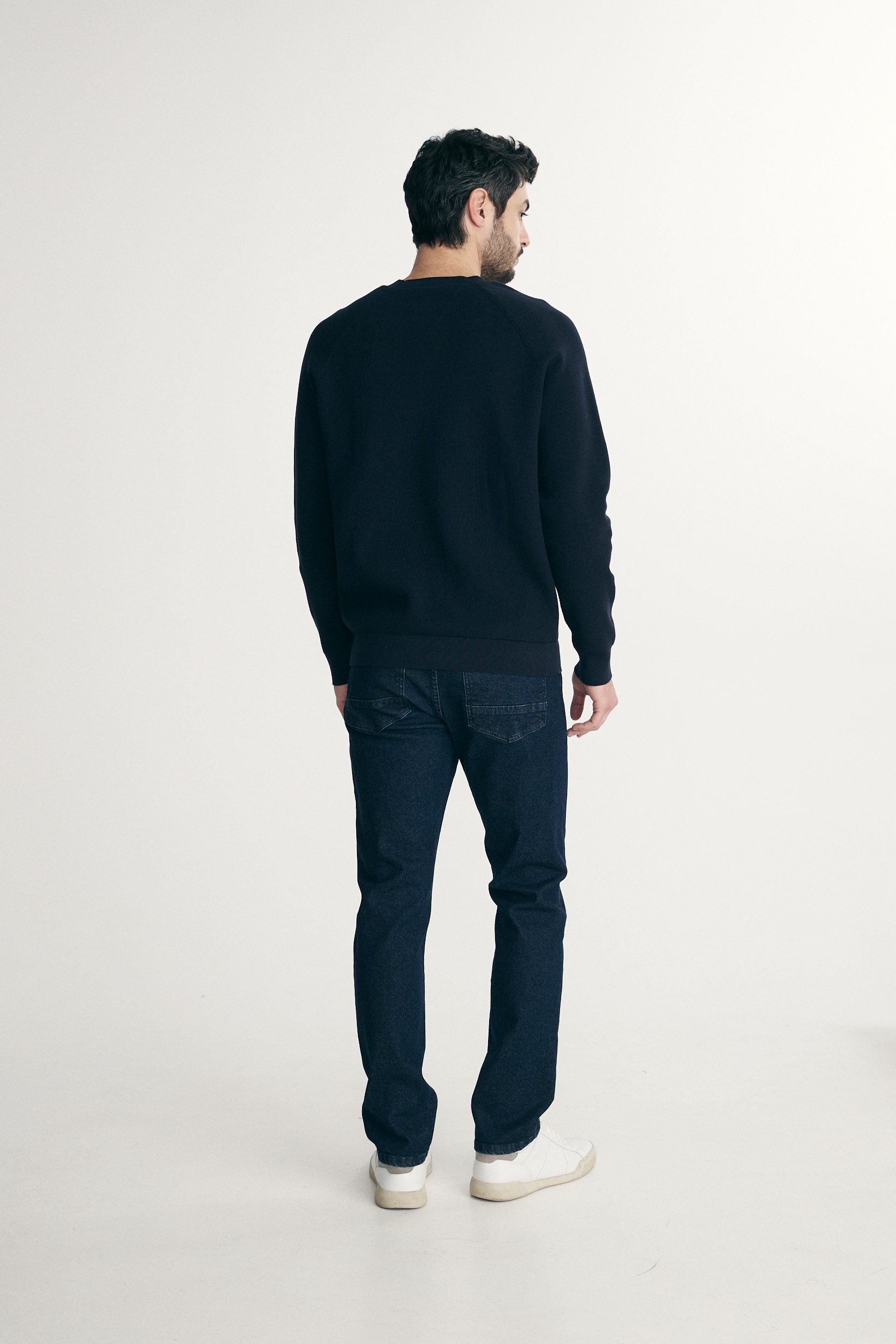 Raglan sleeve sweater