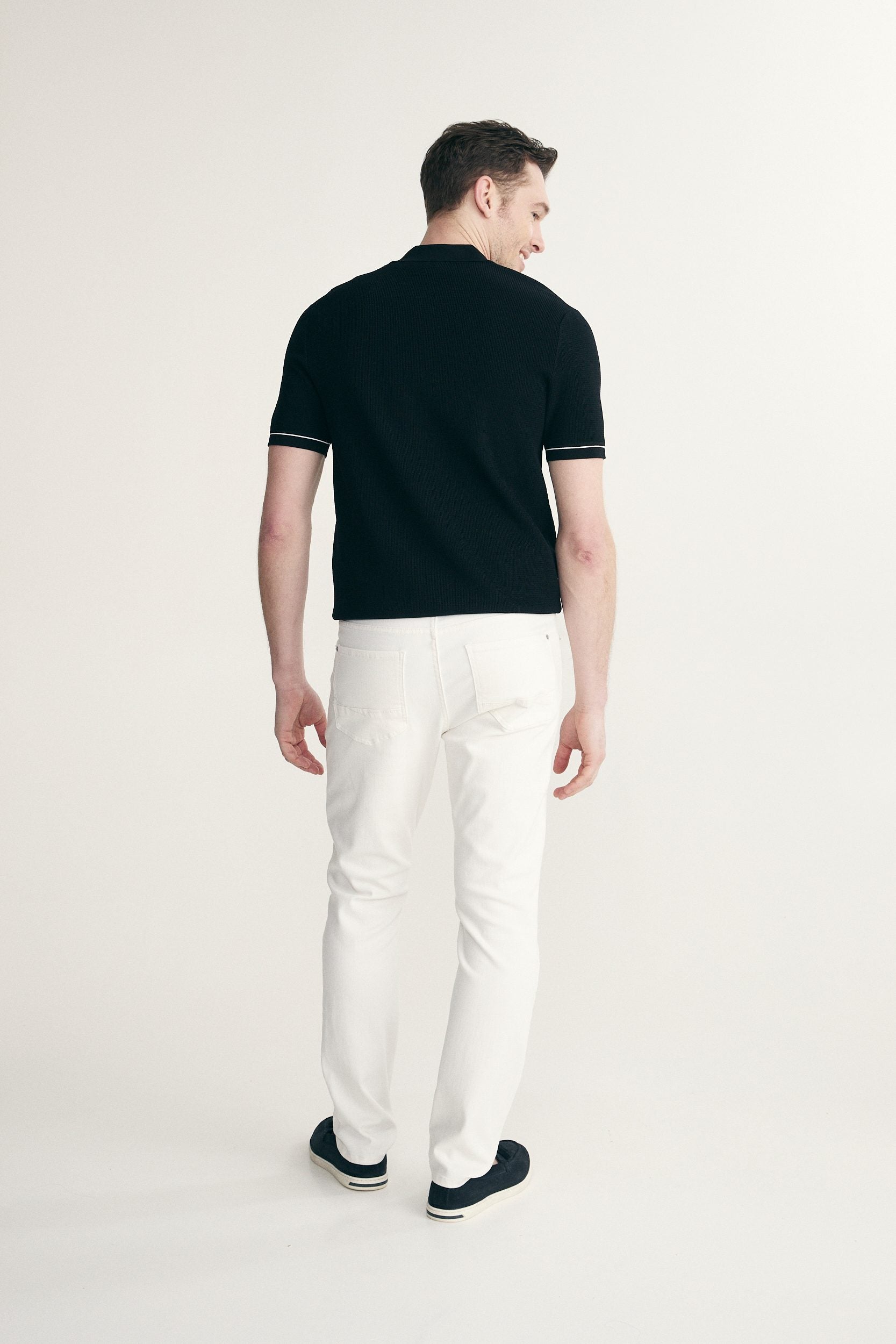 Knitted shirt with zip