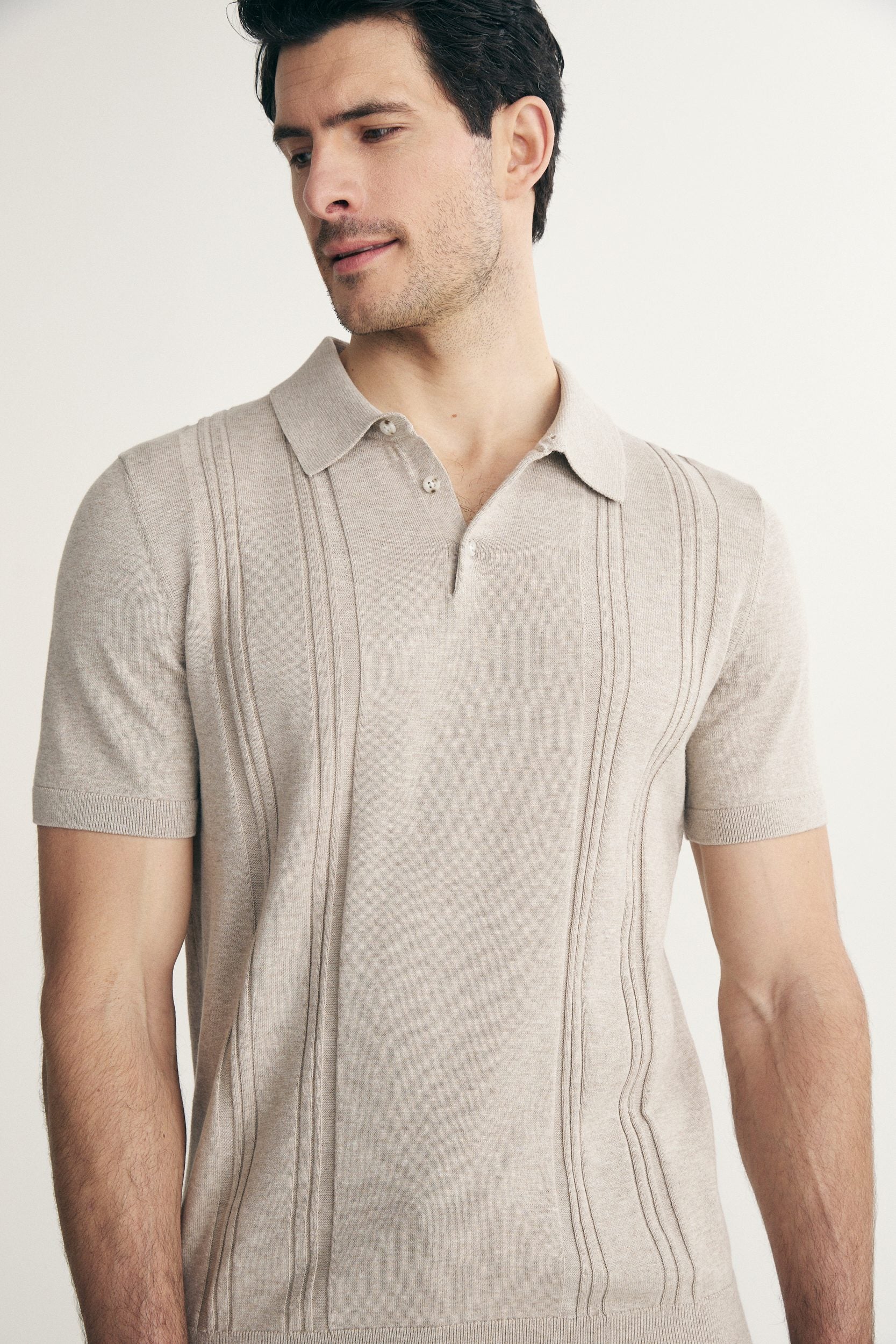 Polo en tricot rayures verticales texturées