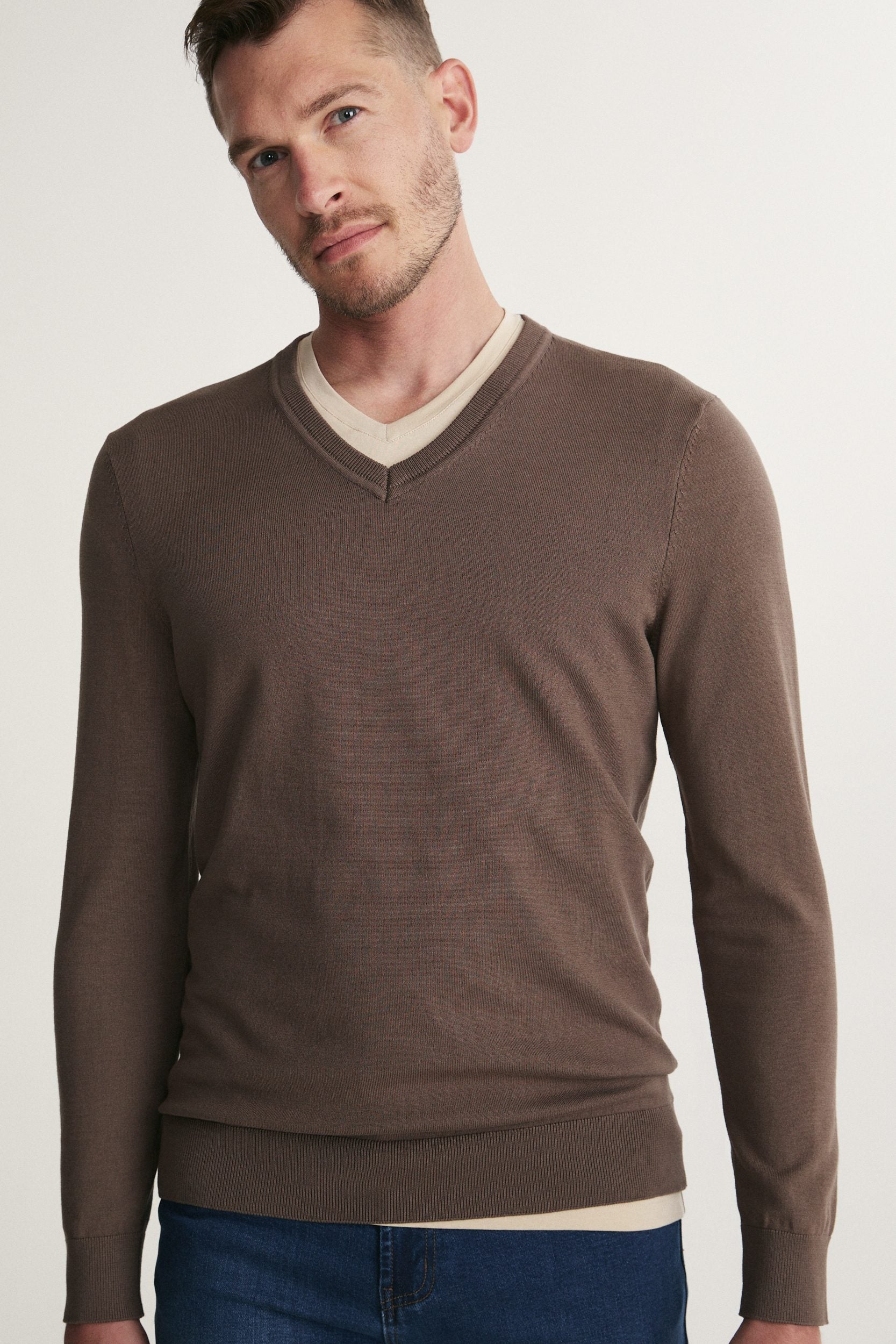 Long sleeve V-neck Sweater