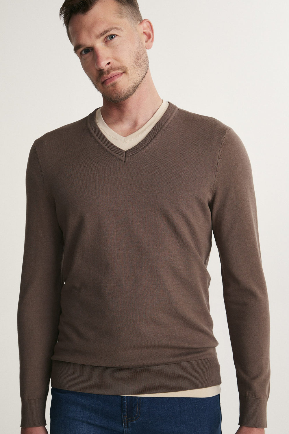 Long sleeve V-neck Sweater