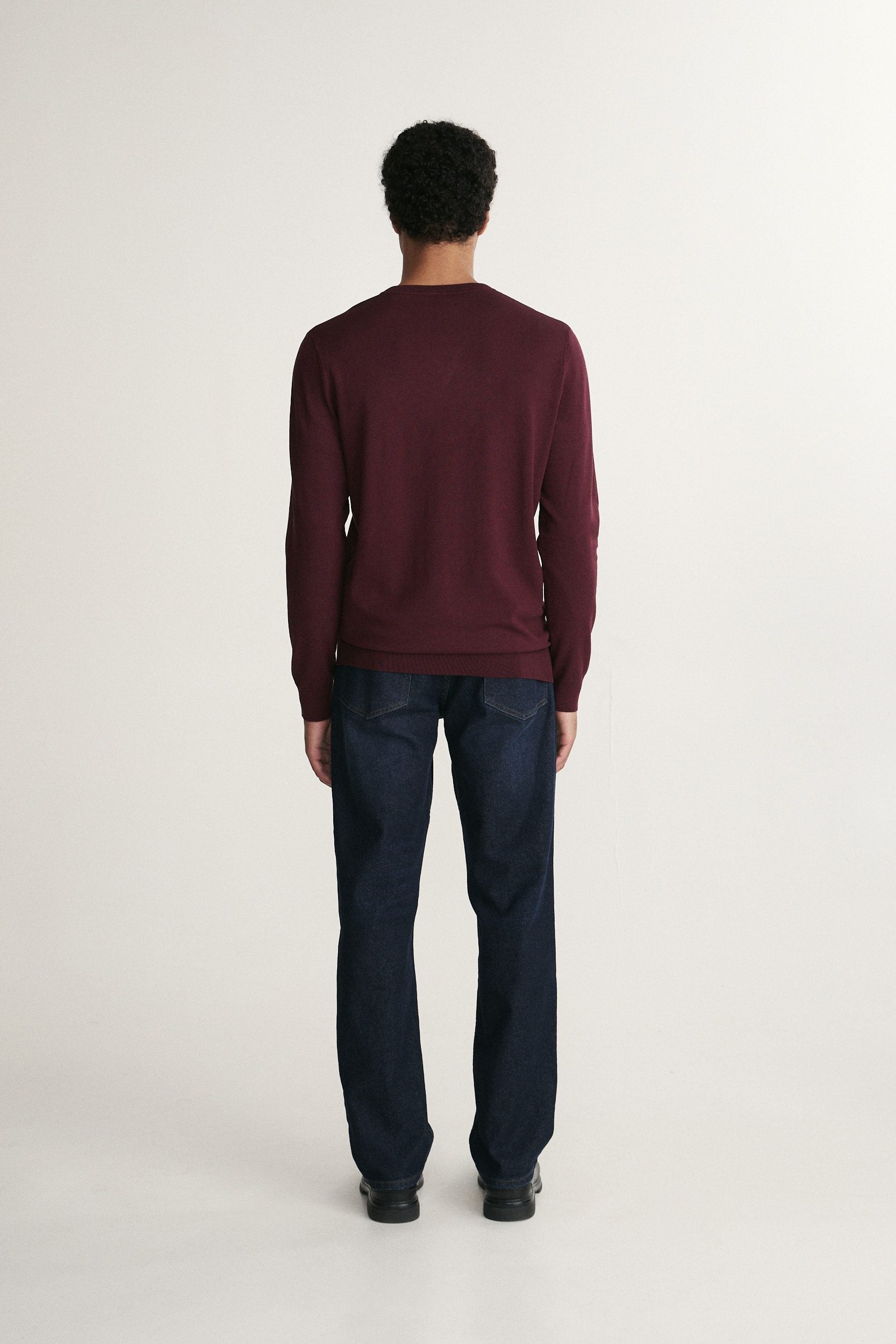 Long sleeve V-neck
