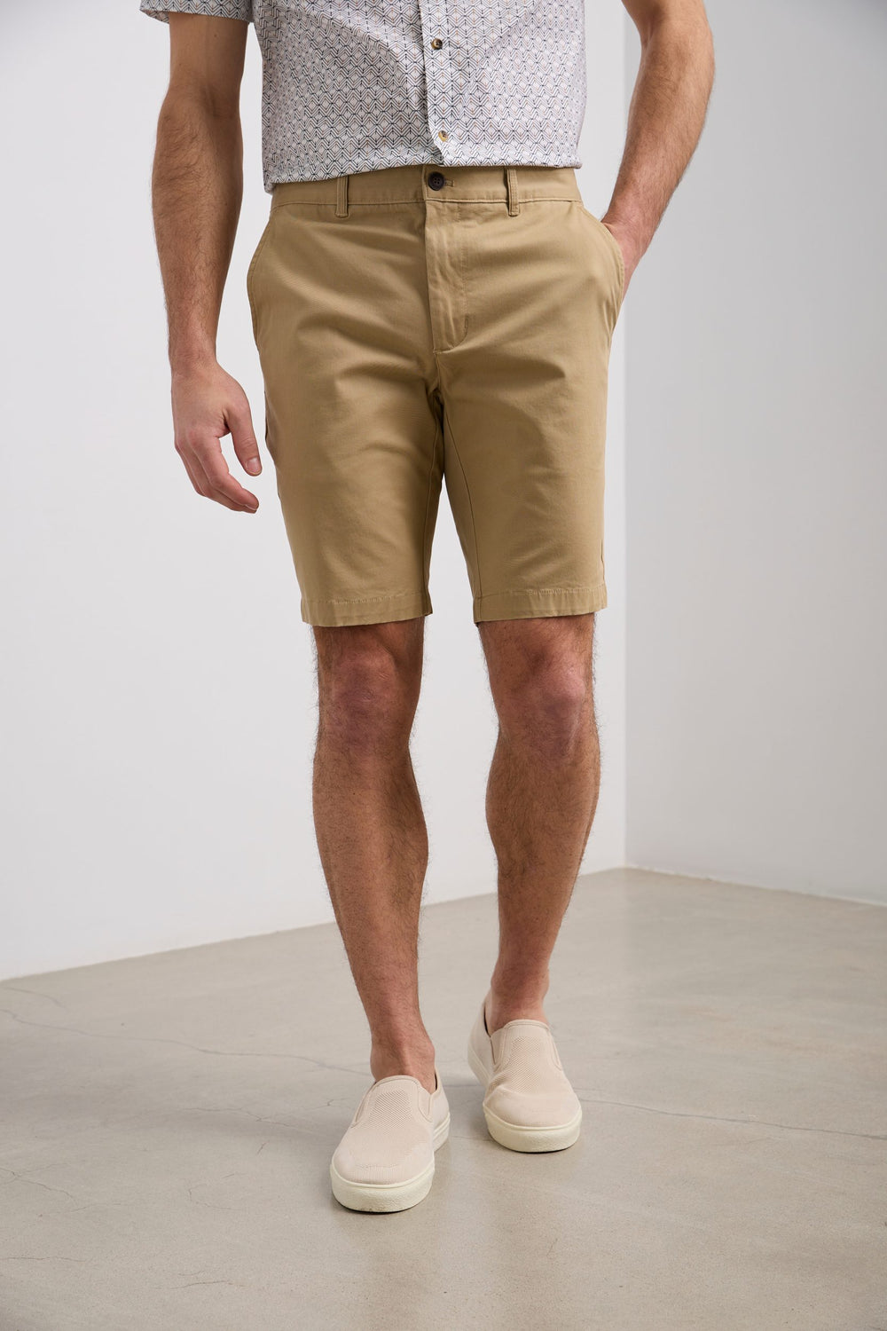 Short Chino
