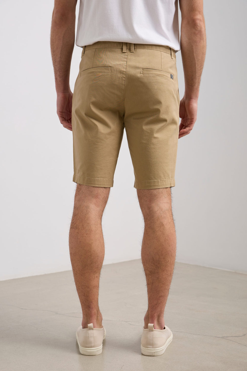Short Chino