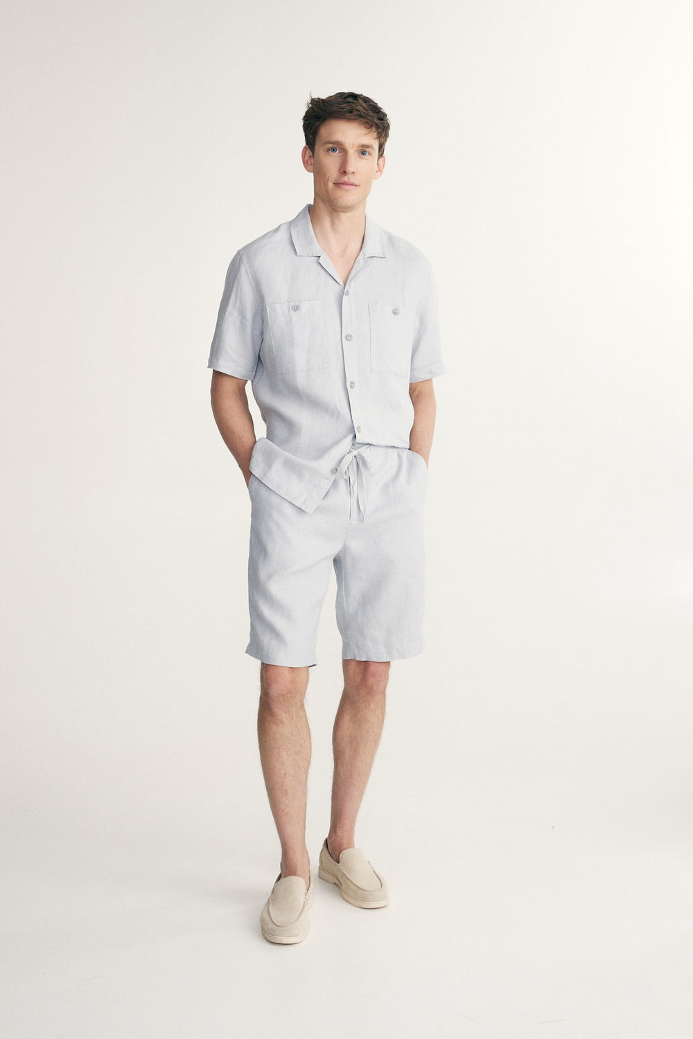 Linen bermuda with drawstring