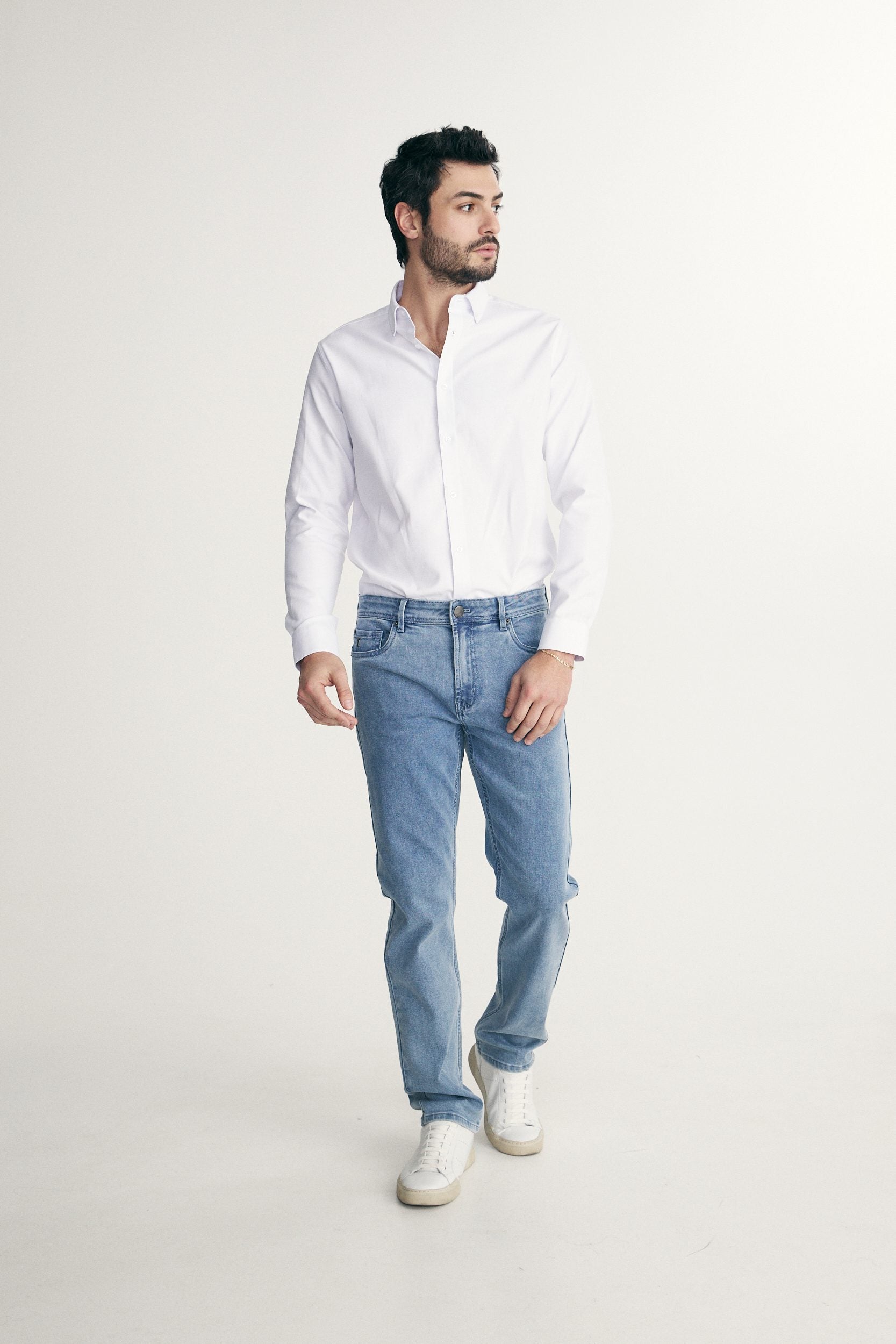 Five pockets straight jeans