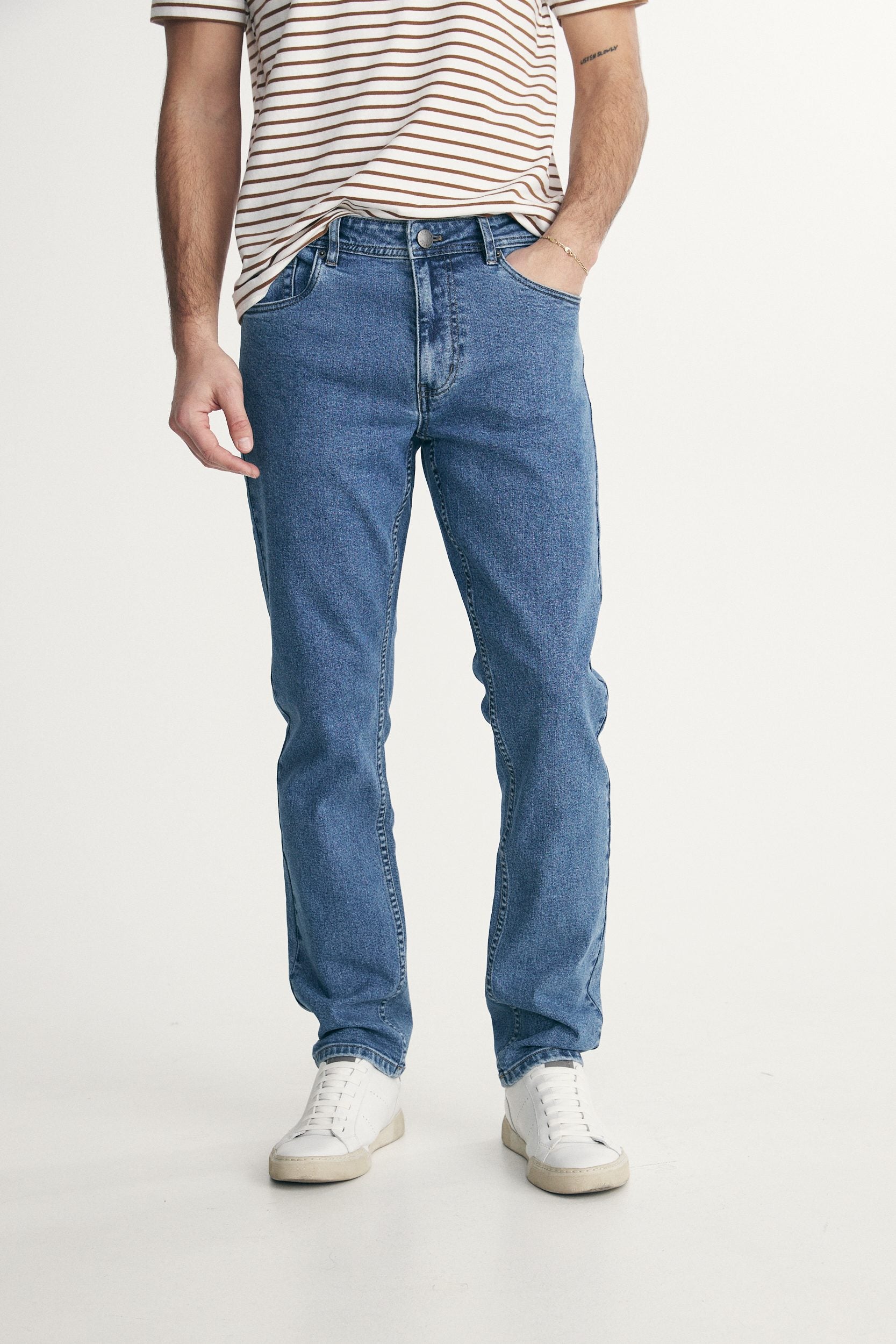 Jeans étroit à cinq poches