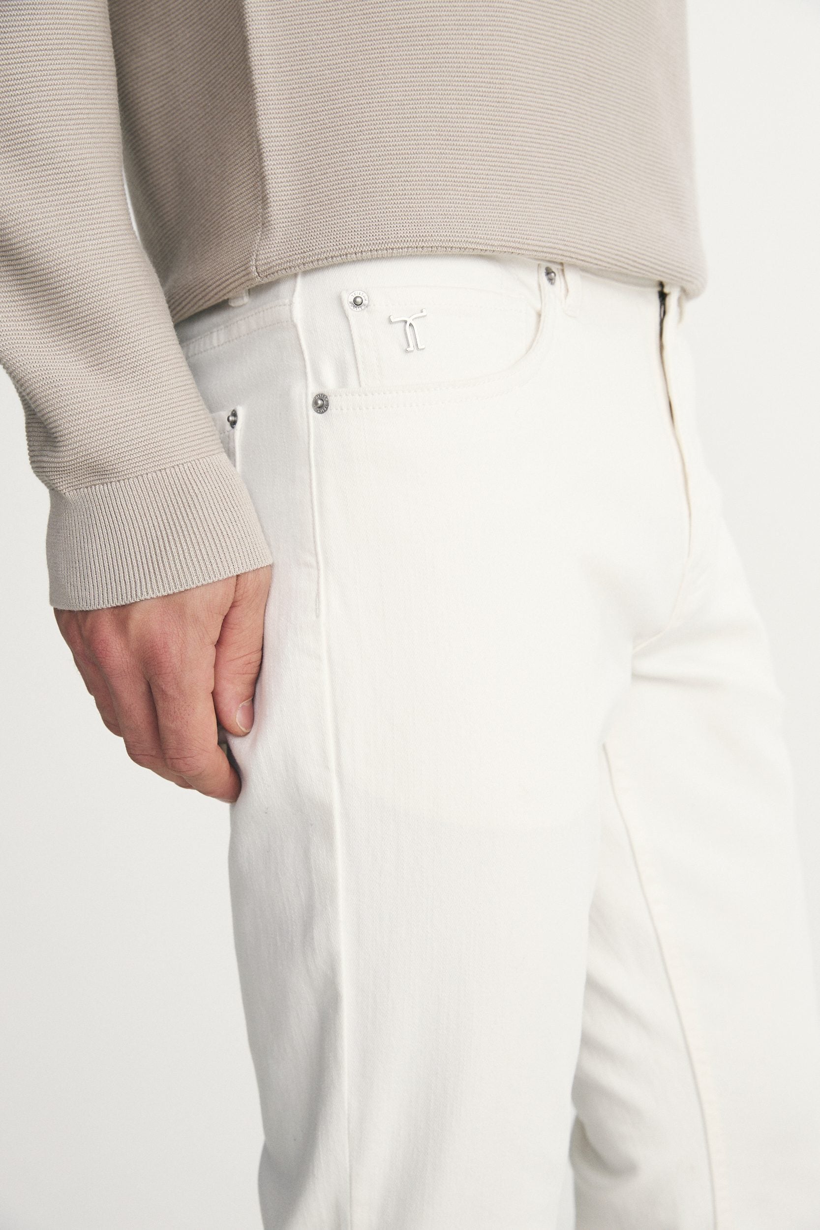 Jeans étroit à cinq poches