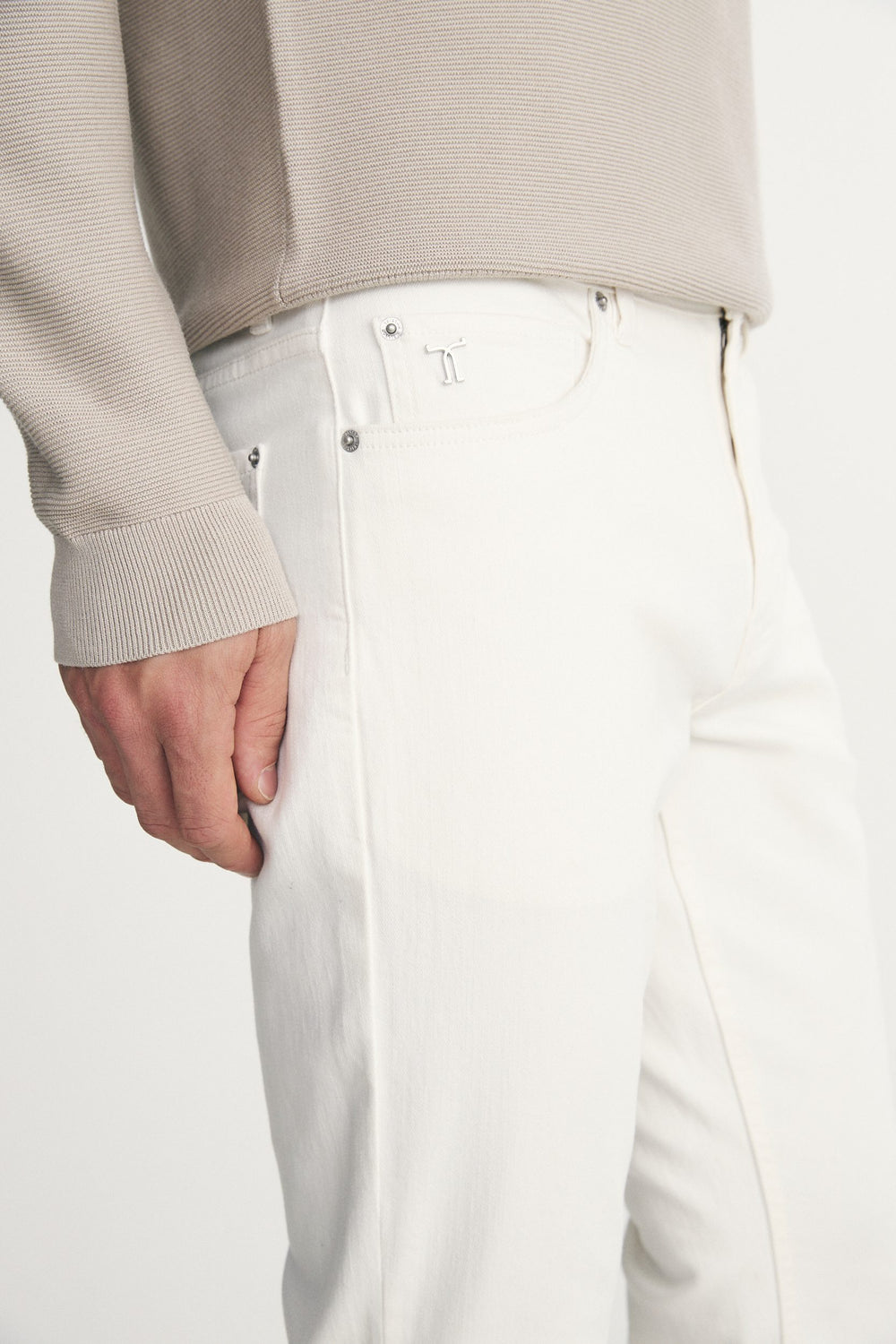 Jeans étroit à cinq poches
