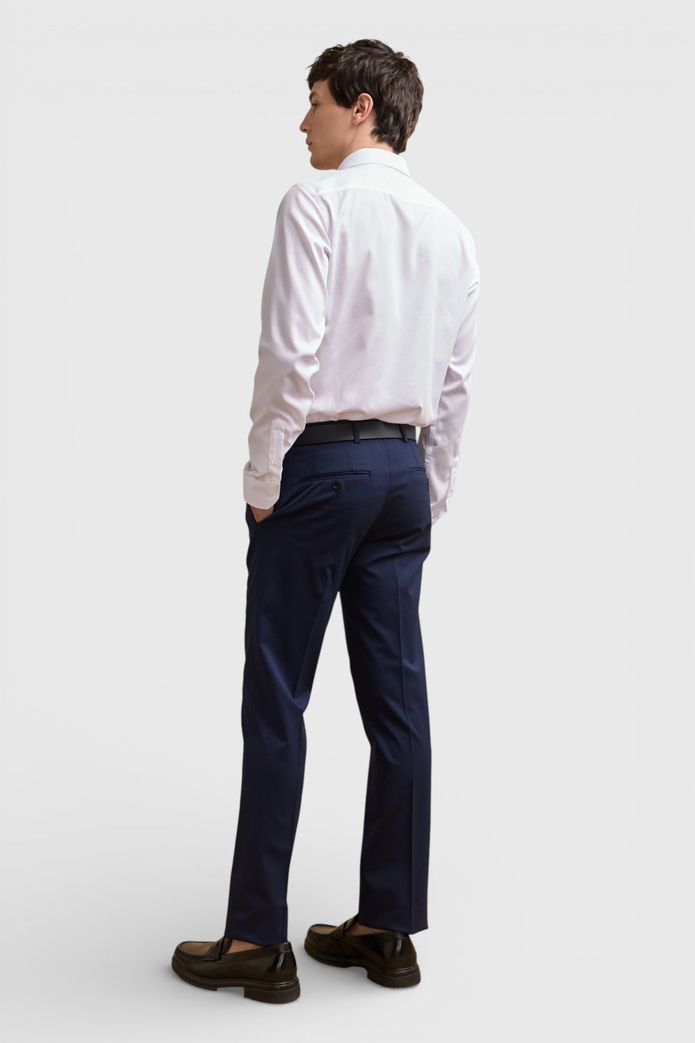 Pantalon étroit essentiel